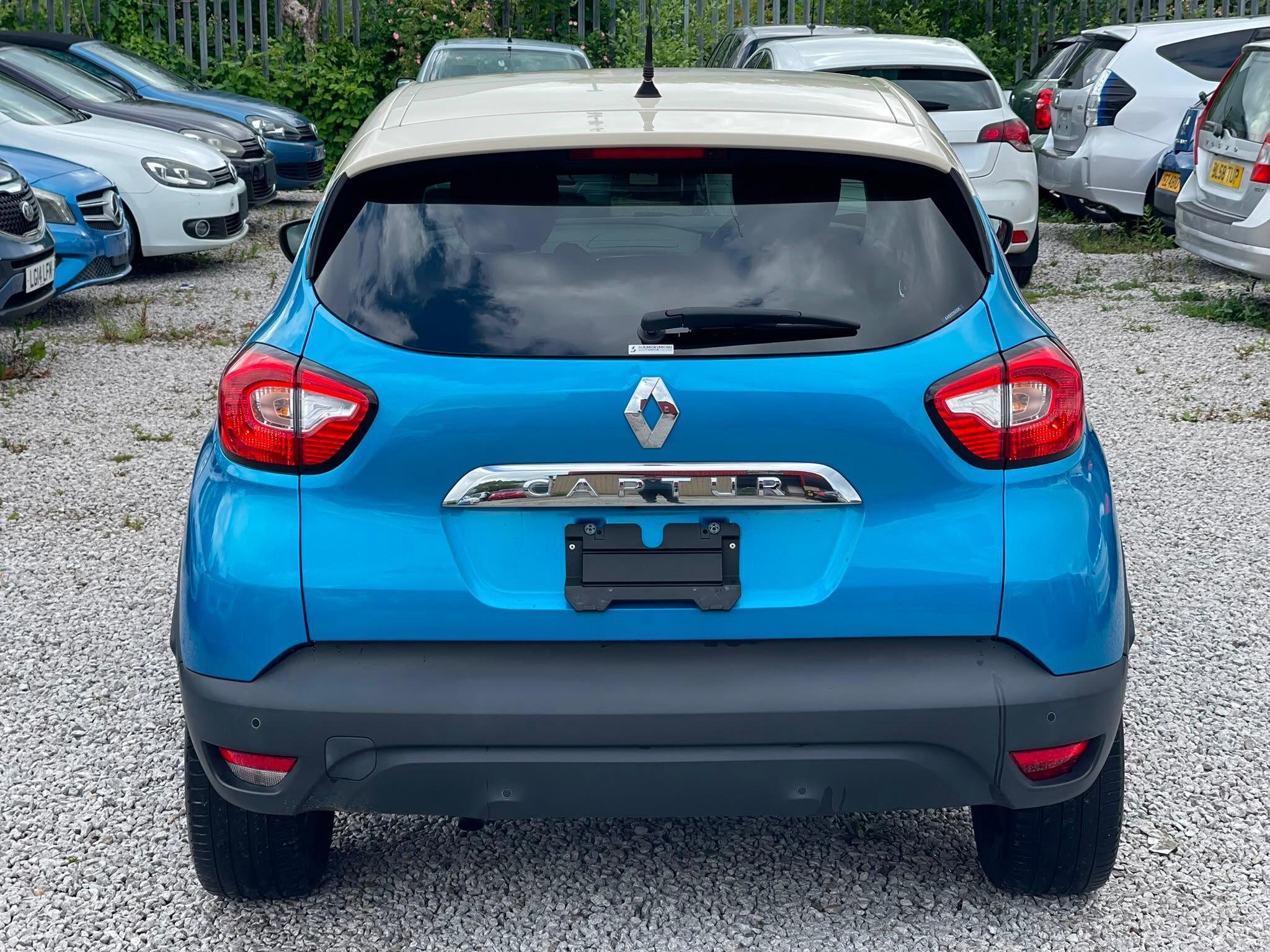 Renault Captur - Image 9