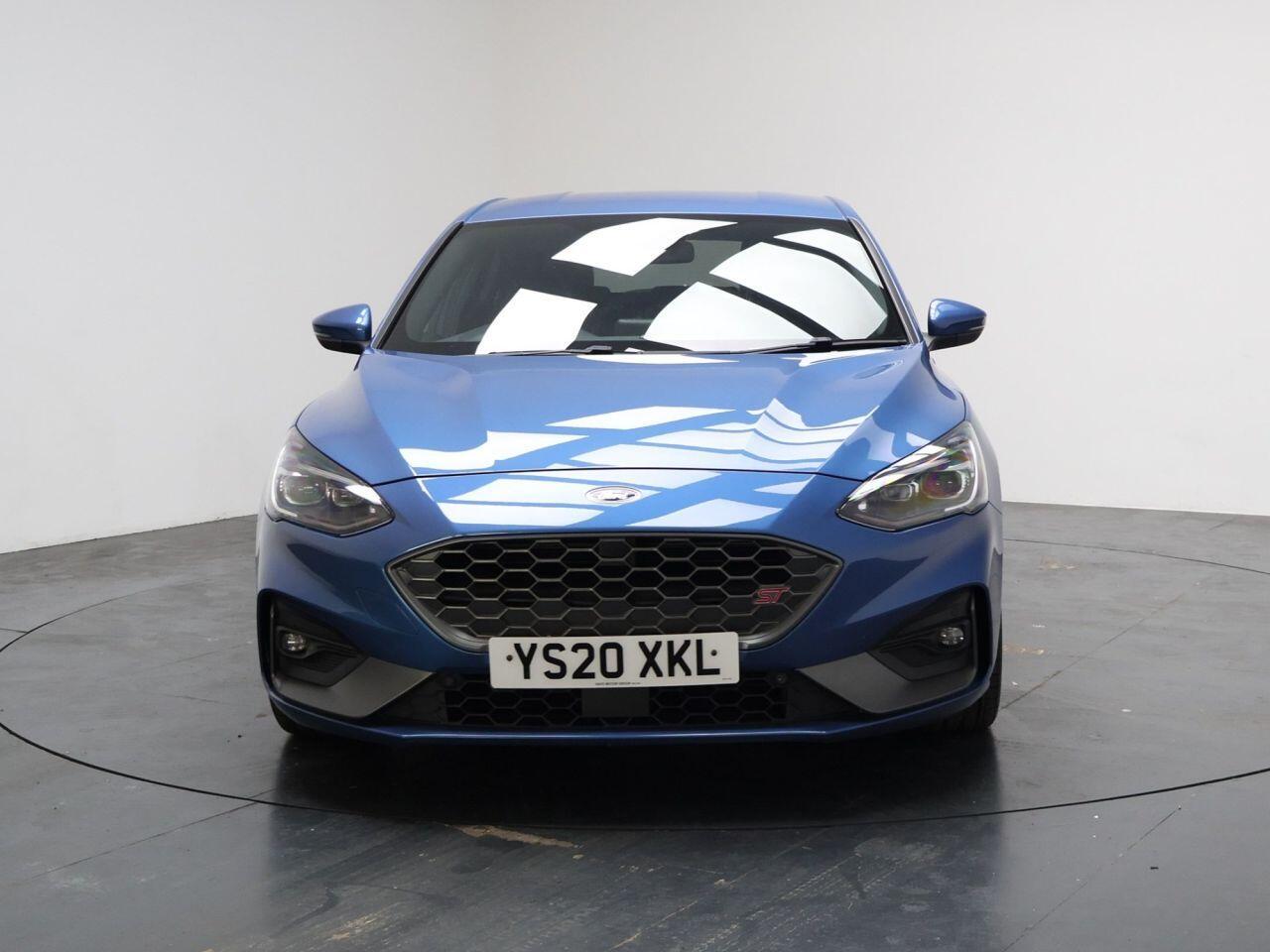 Ford Focus - Image 5