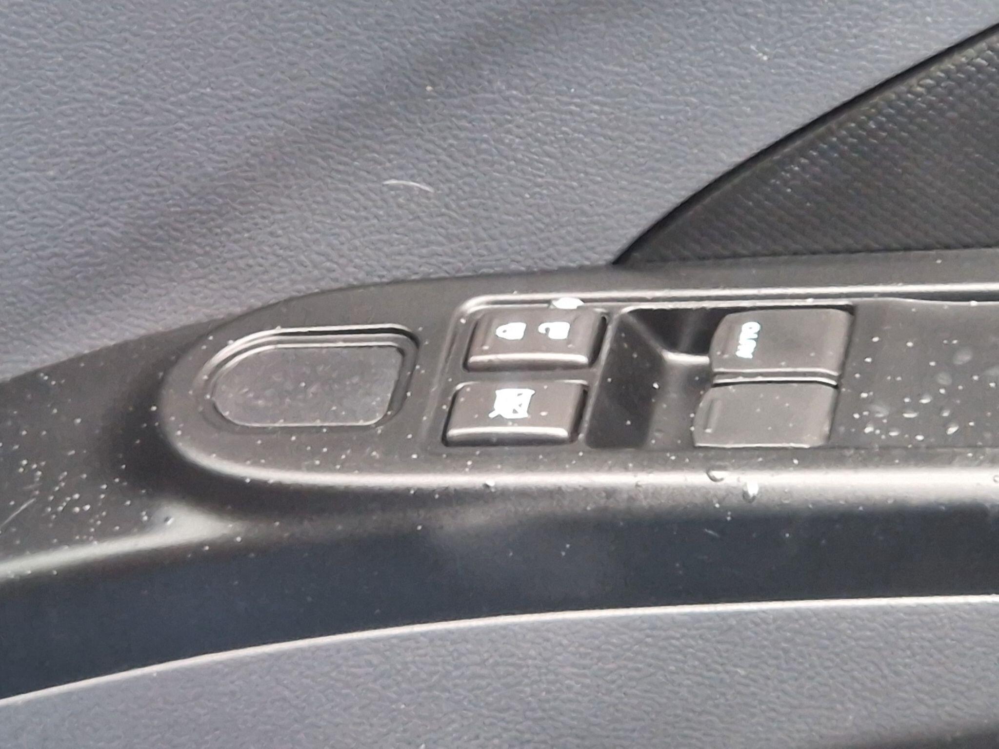 Suzuki Celerio - Image 31