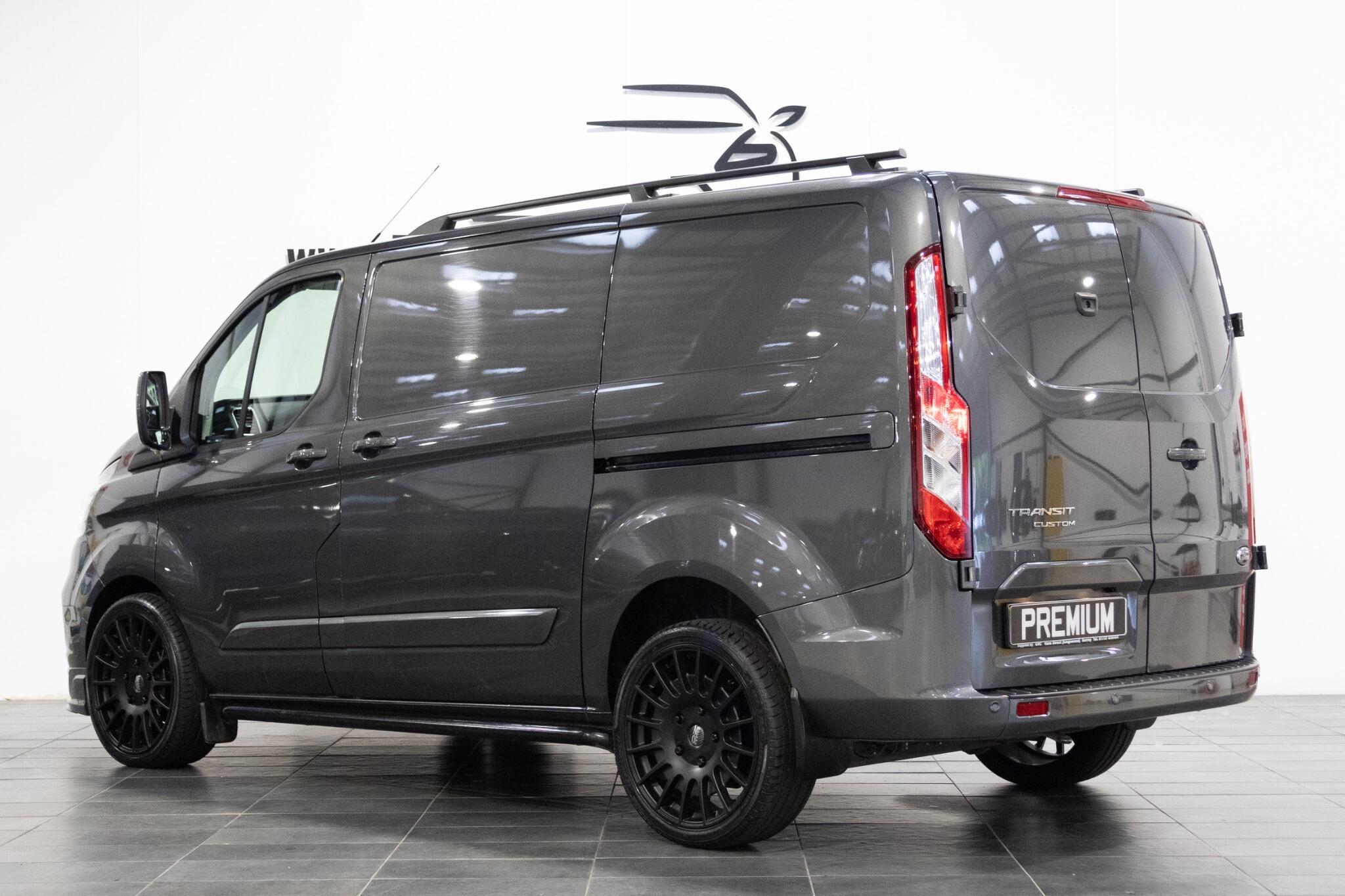 Ford Transit Custom - Image 3