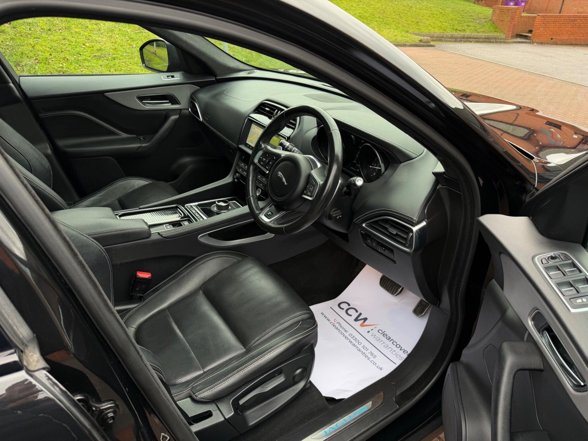 Jaguar F-Pace - Image 37