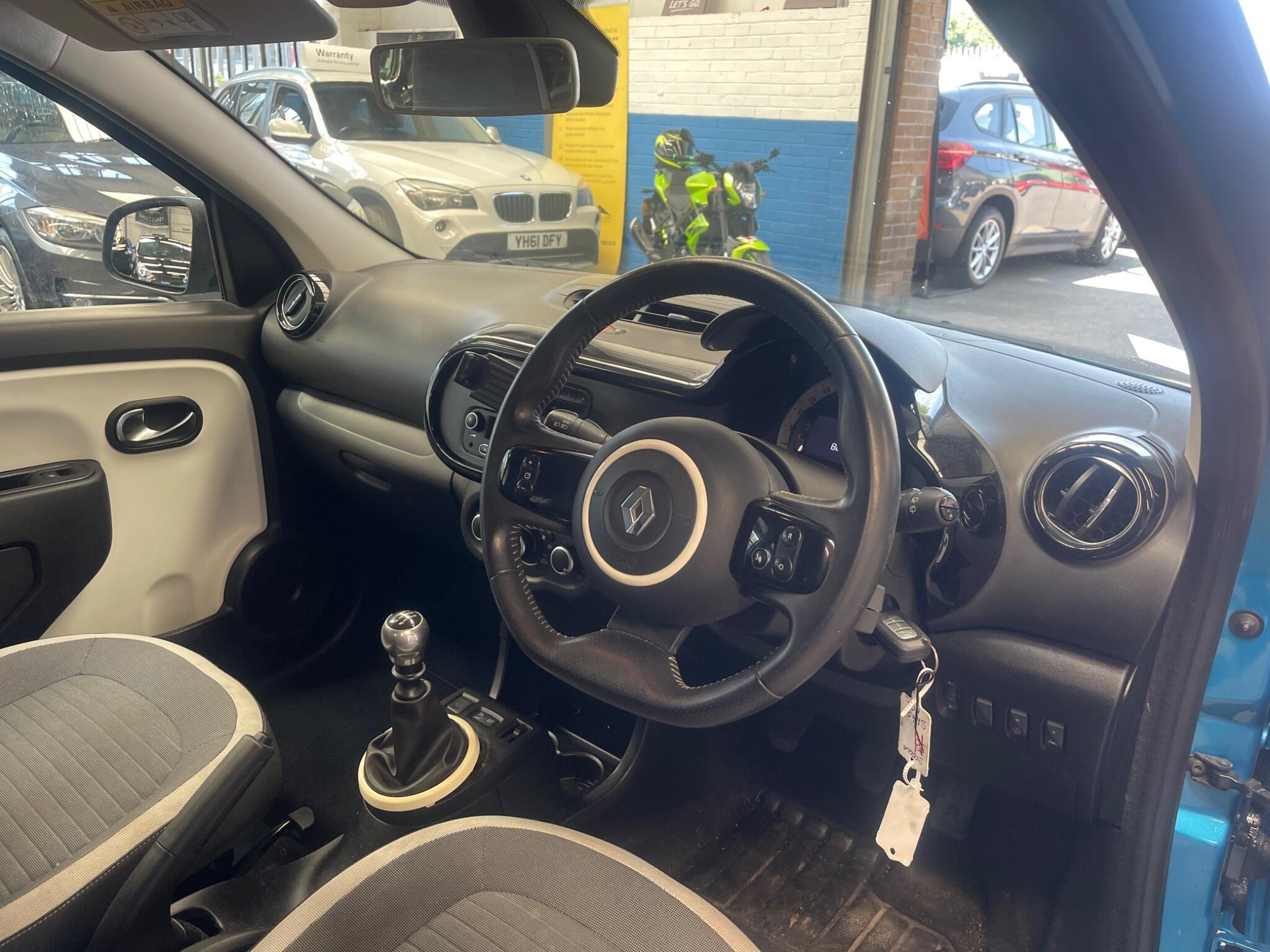 Renault Twingo - Image 10