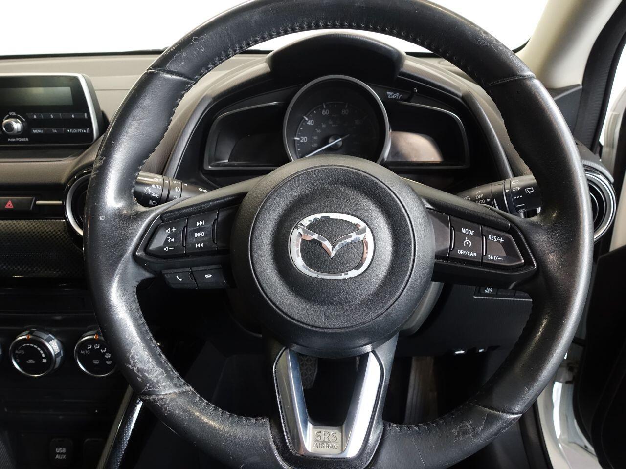 Mazda MAZDA2 - Image 3