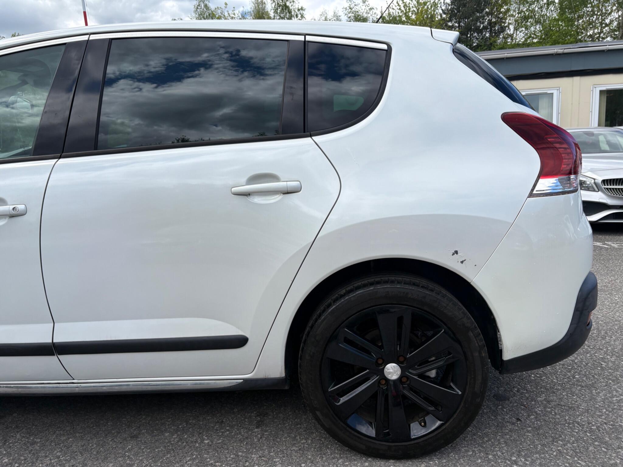 Peugeot 3008 - Image 11