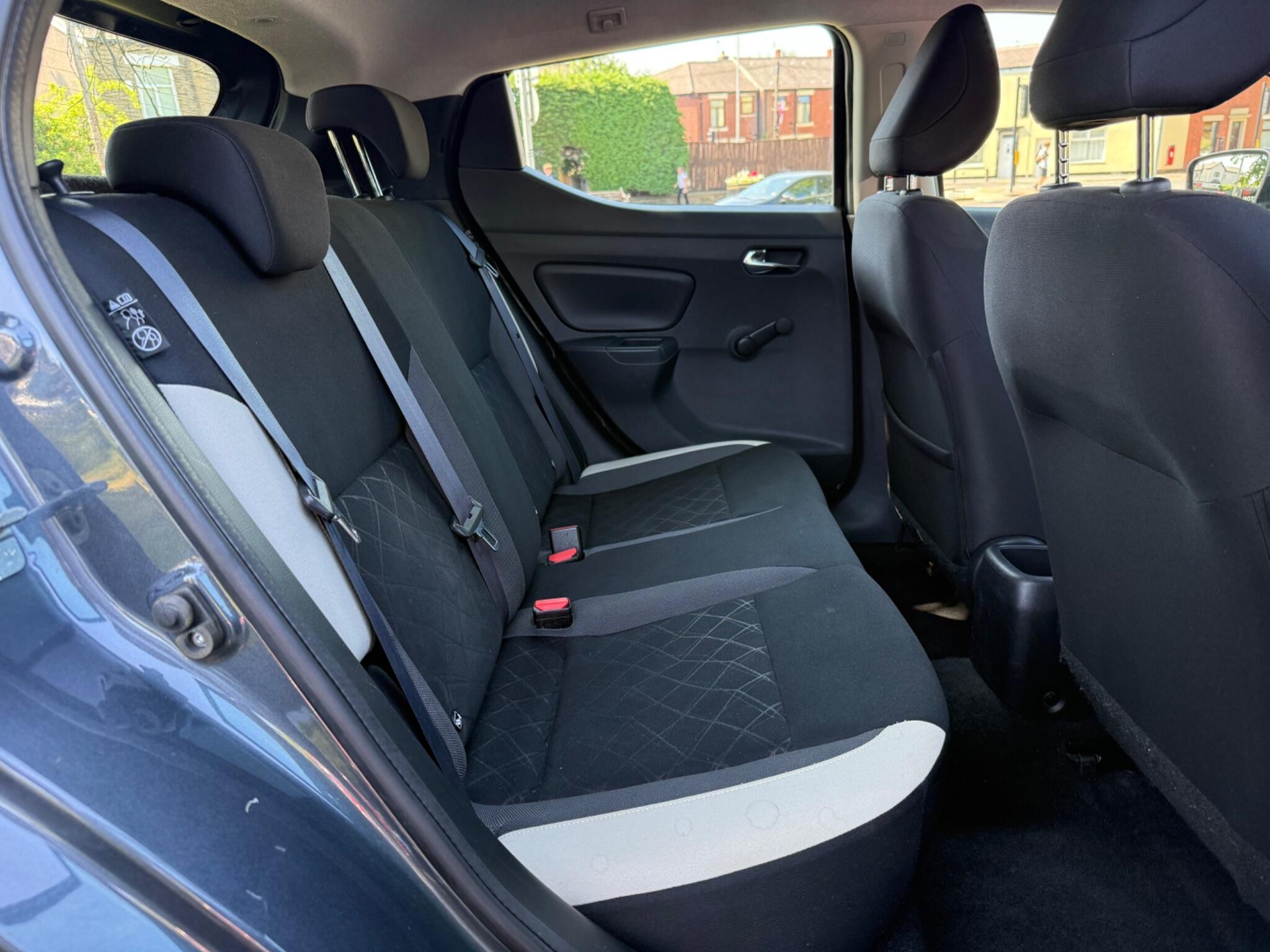 Nissan Micra - Image 15