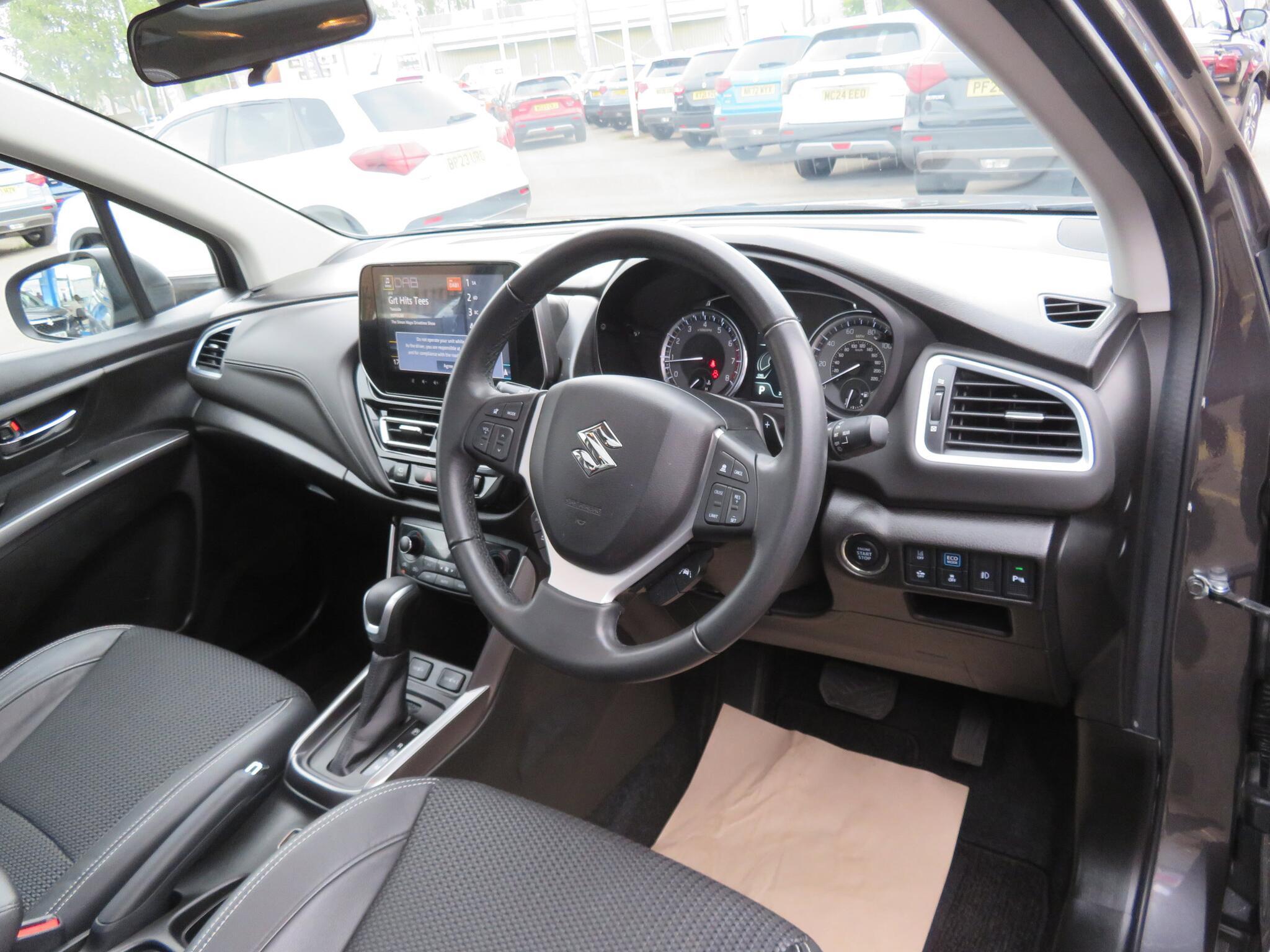 Suzuki S-Cross - Image 15