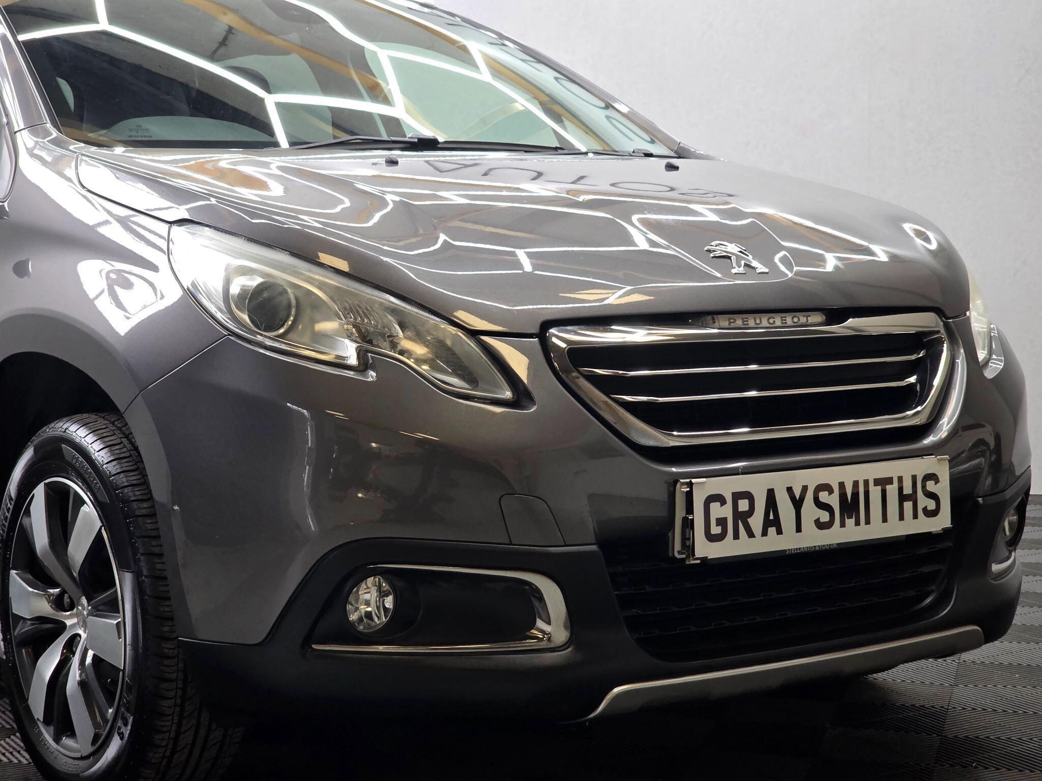 Peugeot 2008 - Image 6
