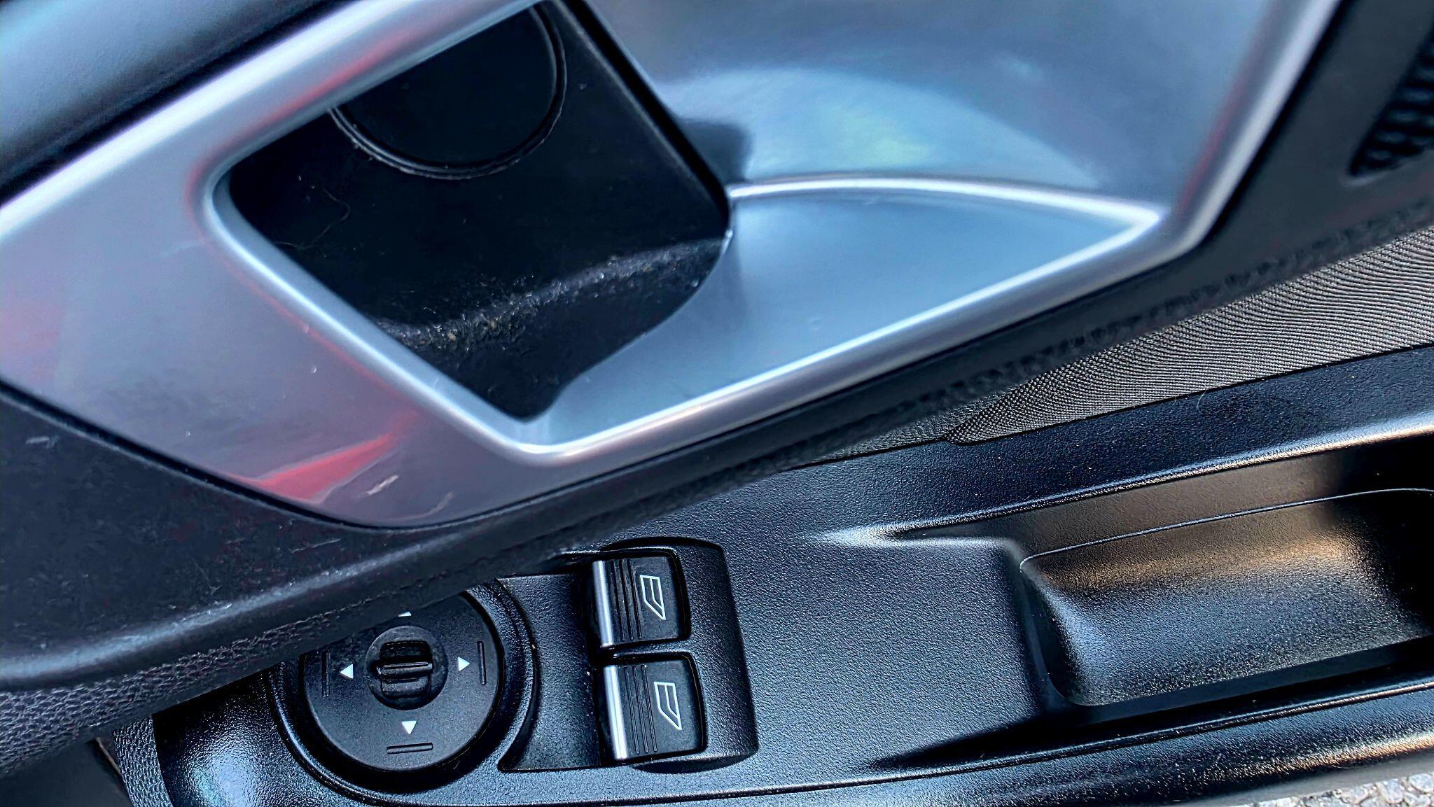 Ford Fiesta - Image 18