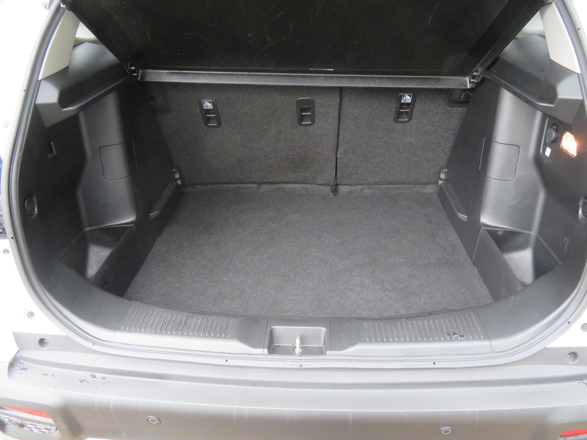 Suzuki S-Cross - Image 8