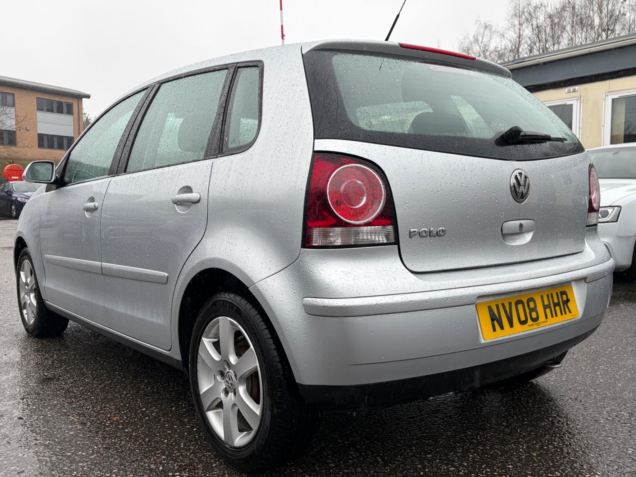 Volkswagen Polo - Image 7