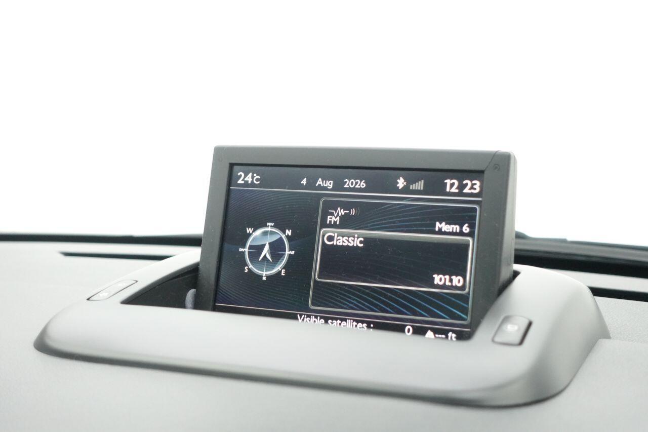 Peugeot 3008 - Image 18