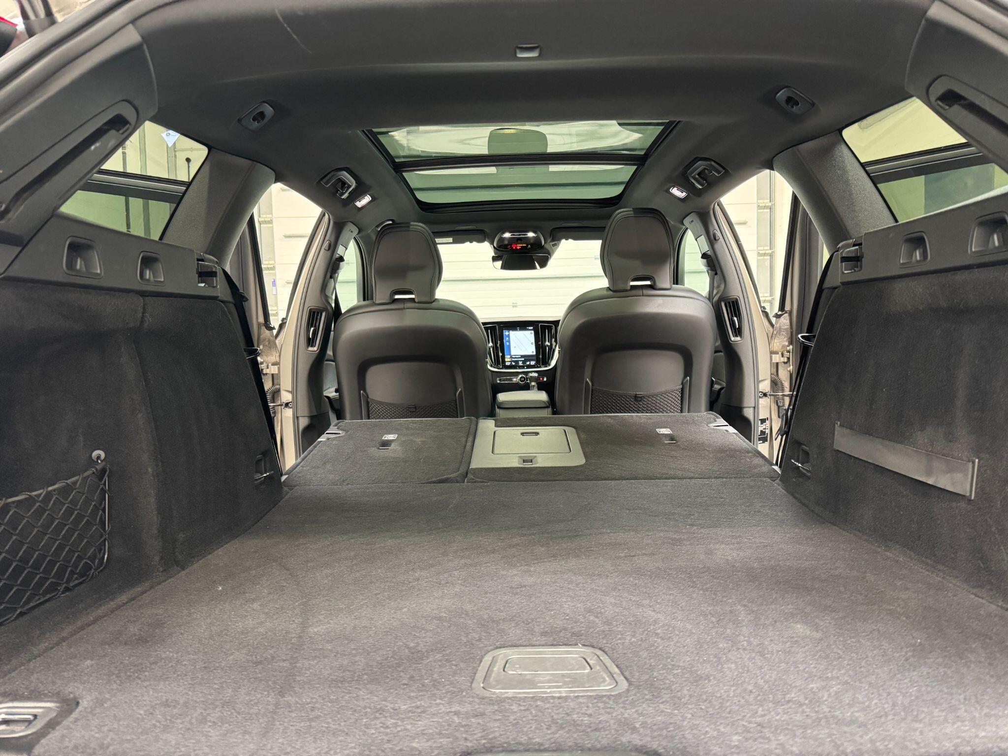 Volvo V60 - Image 67