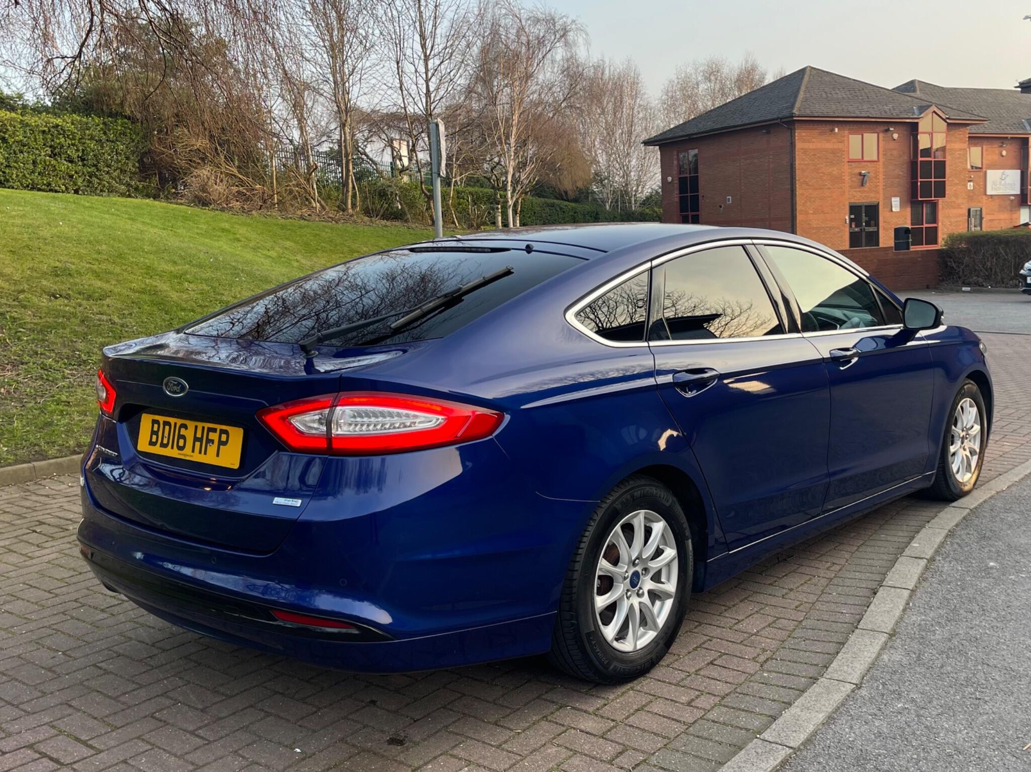 Ford Mondeo - Image 16