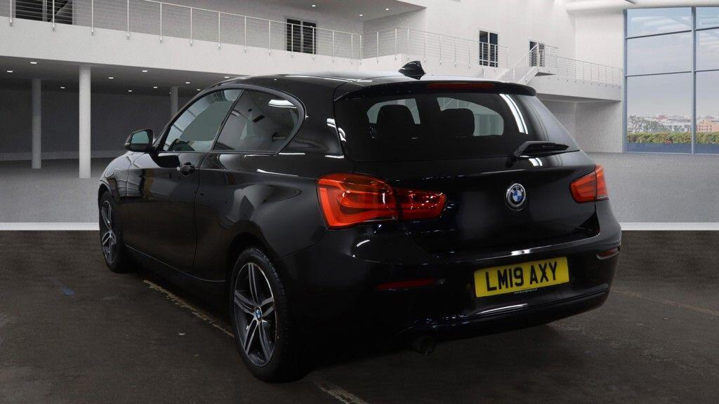 BMW 1 Series - Image 3