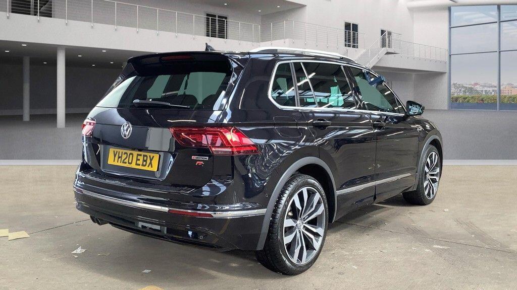 Volkswagen Tiguan - Image 7