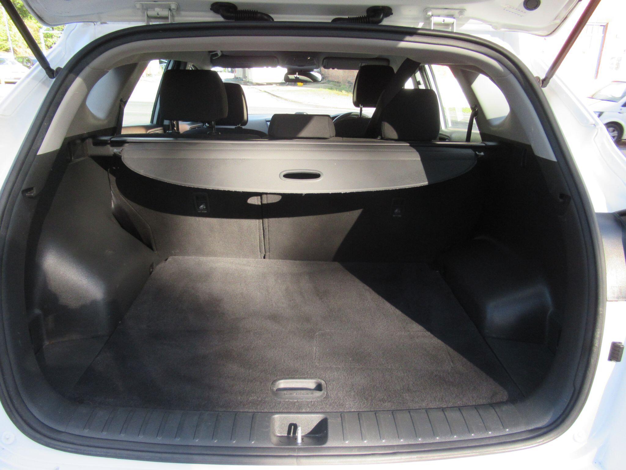 Hyundai Tucson - Image 17