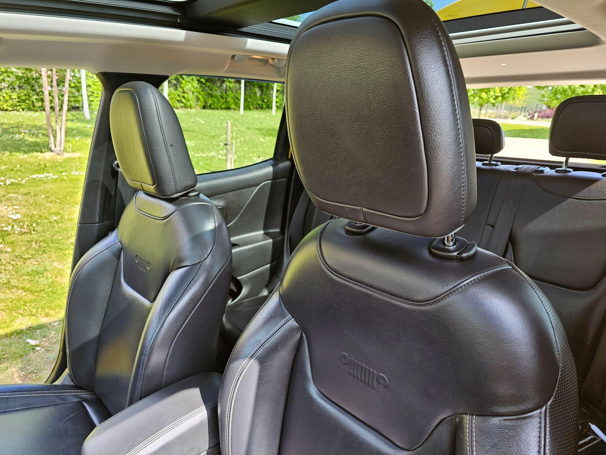 Jeep Renegade - Image 24