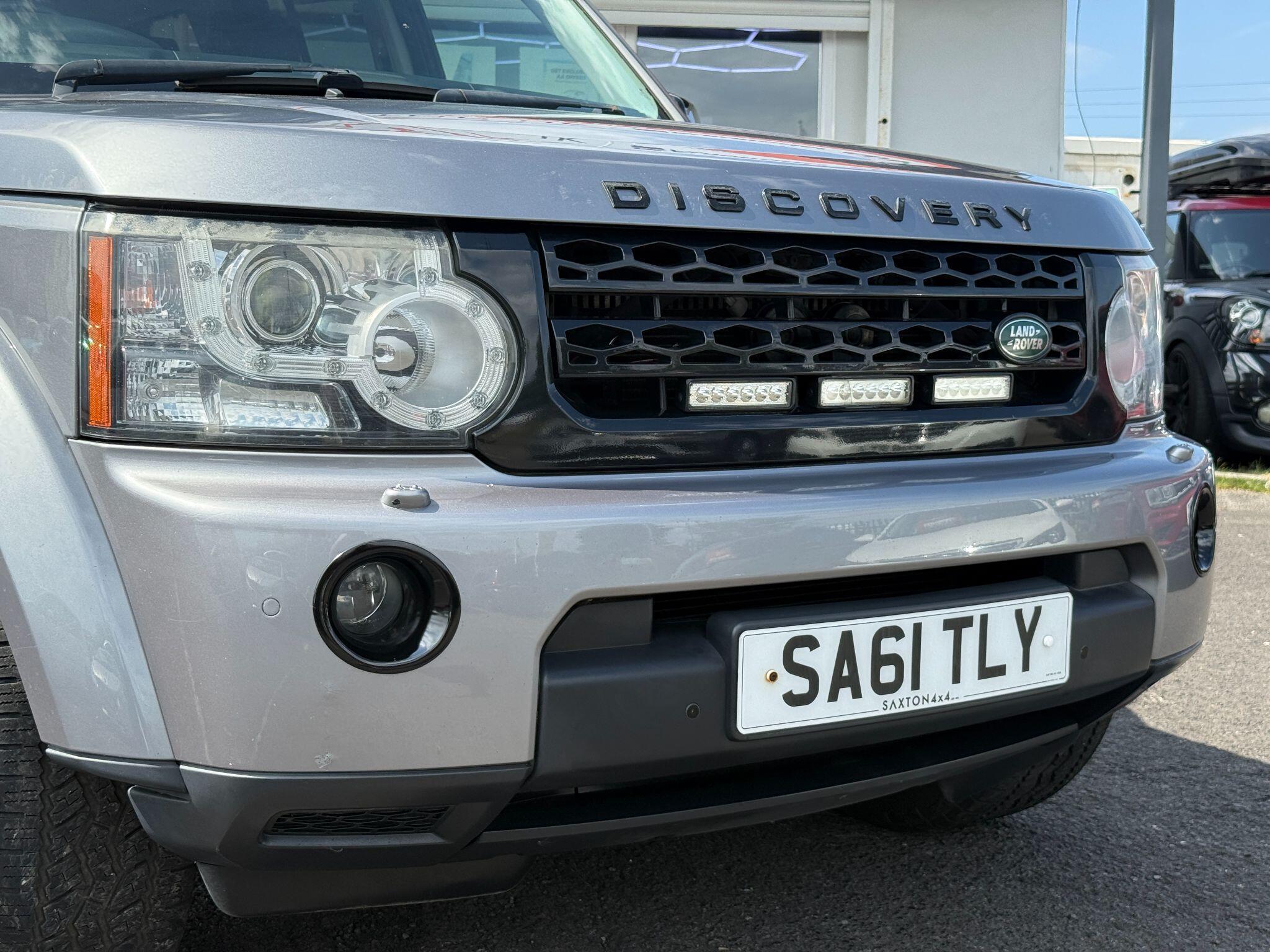 Land Rover DISCOVERY 4 - Image 10