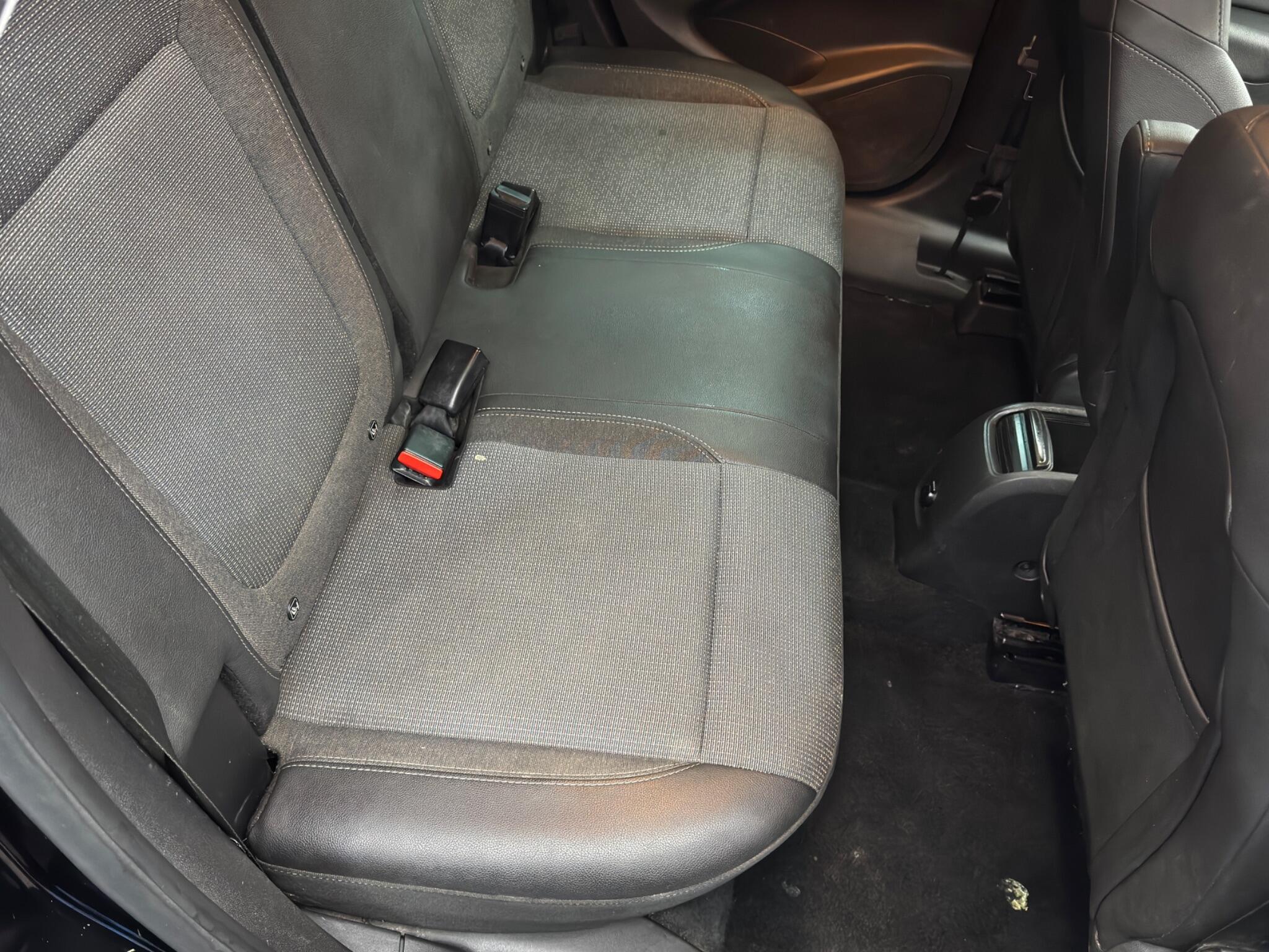 Vauxhall Crossland - Image 16