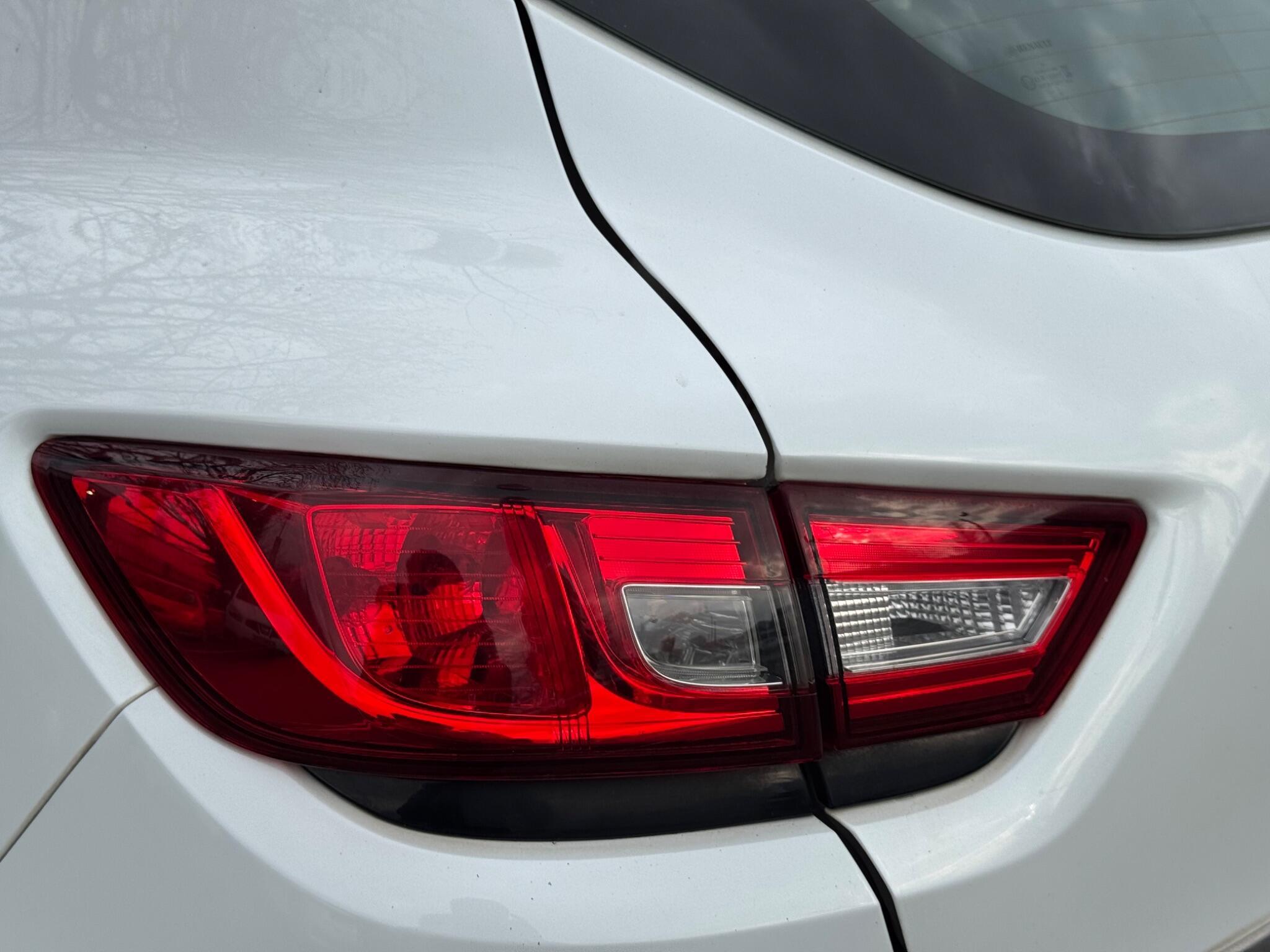 Renault Clio - Image 3