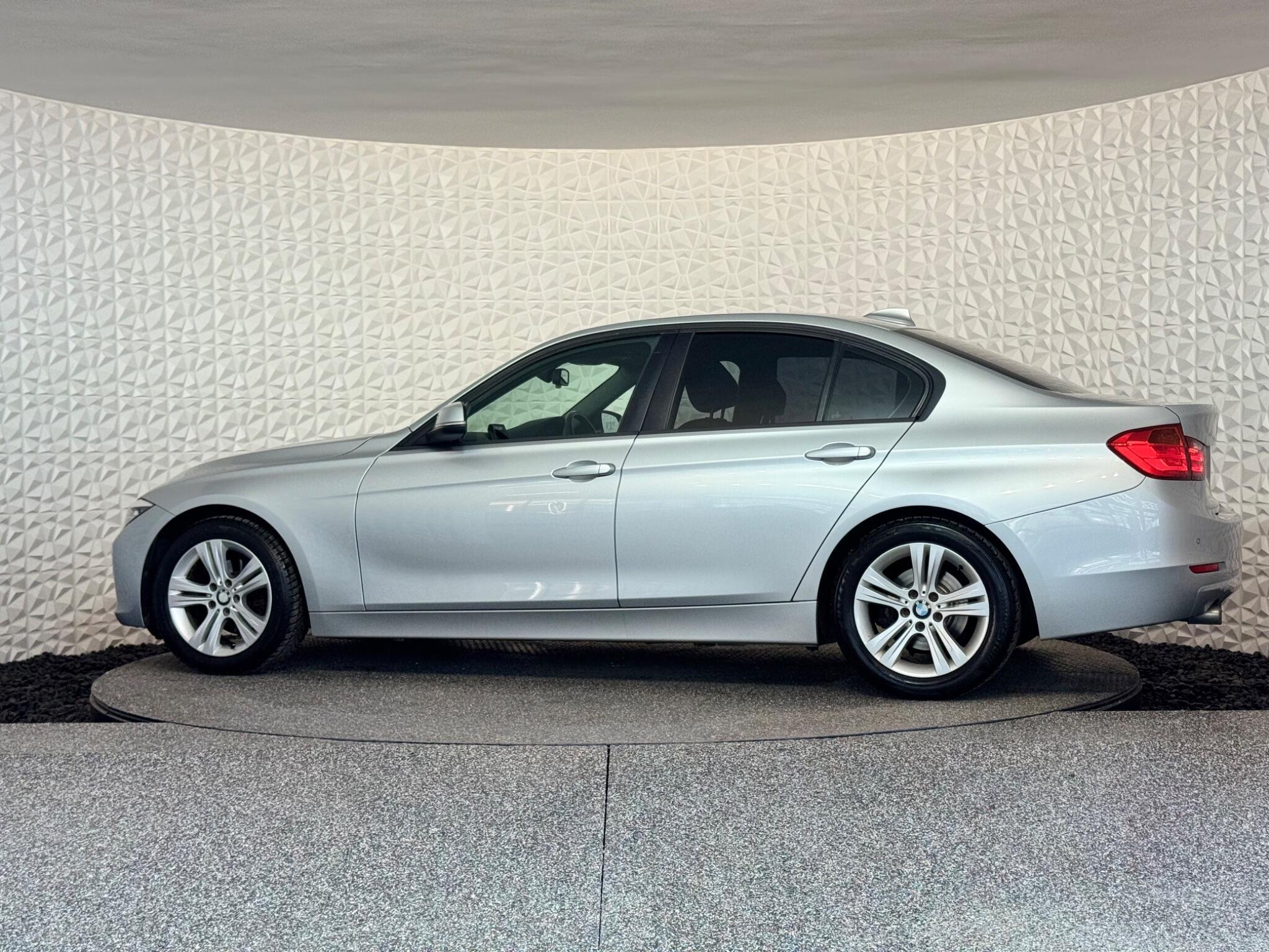 BMW 3 Series - Image 15