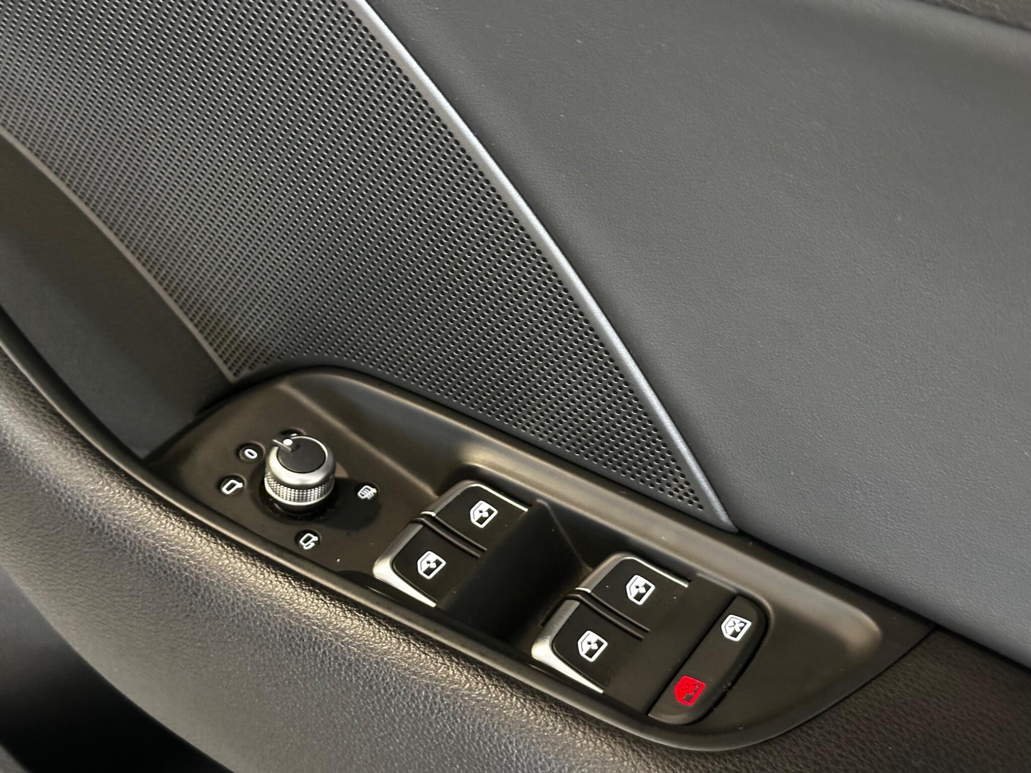 Audi S3 - Image 12