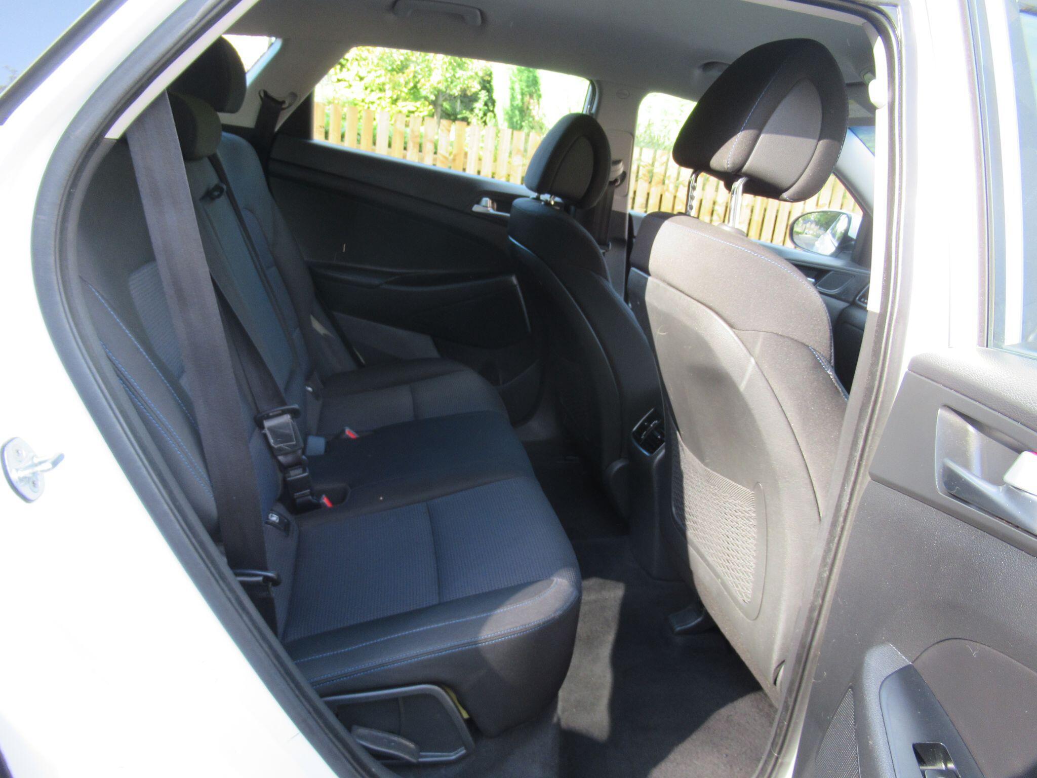 Hyundai Tucson - Image 18