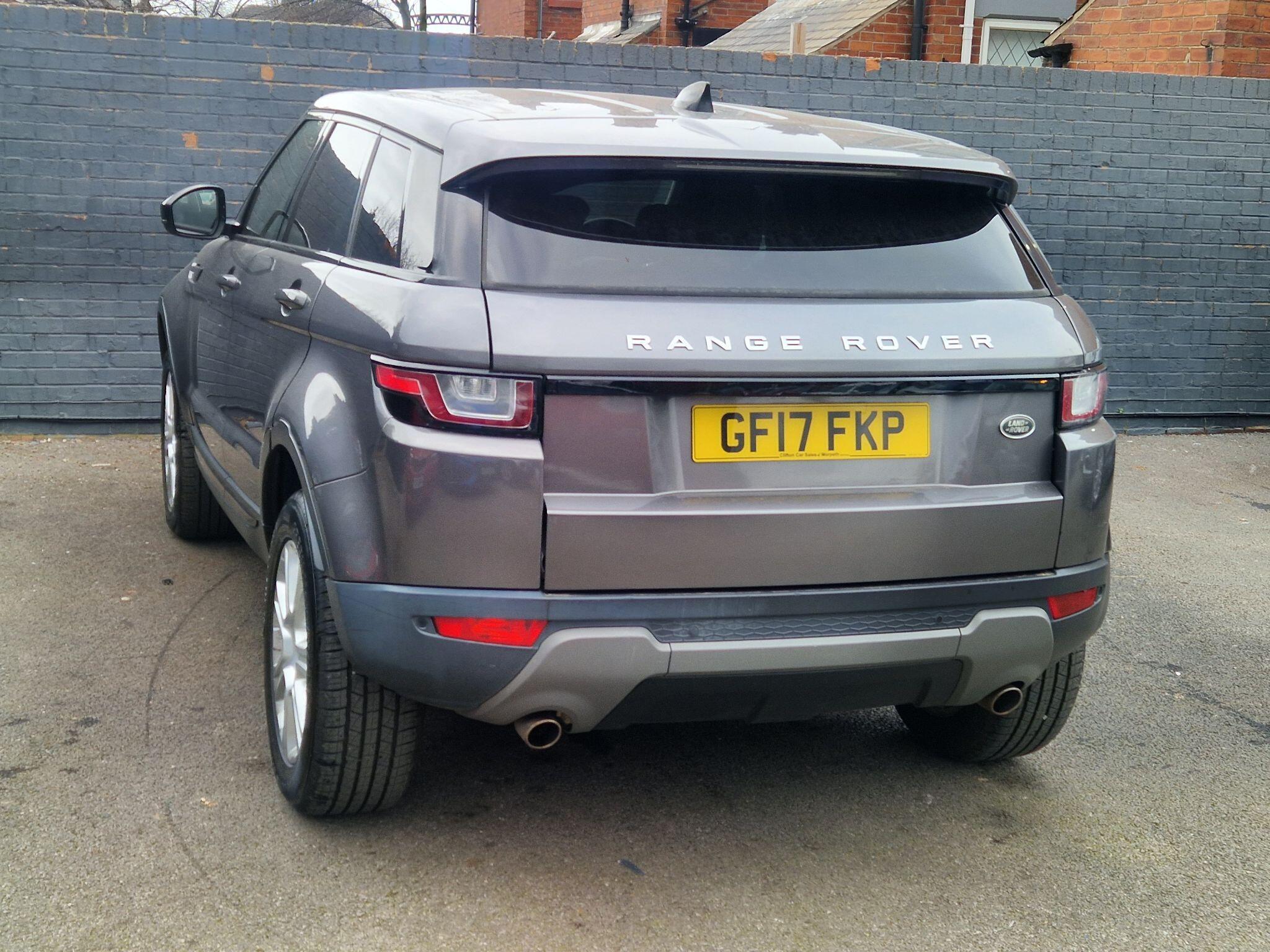 Land Rover Range Rover Evoque - Image 11