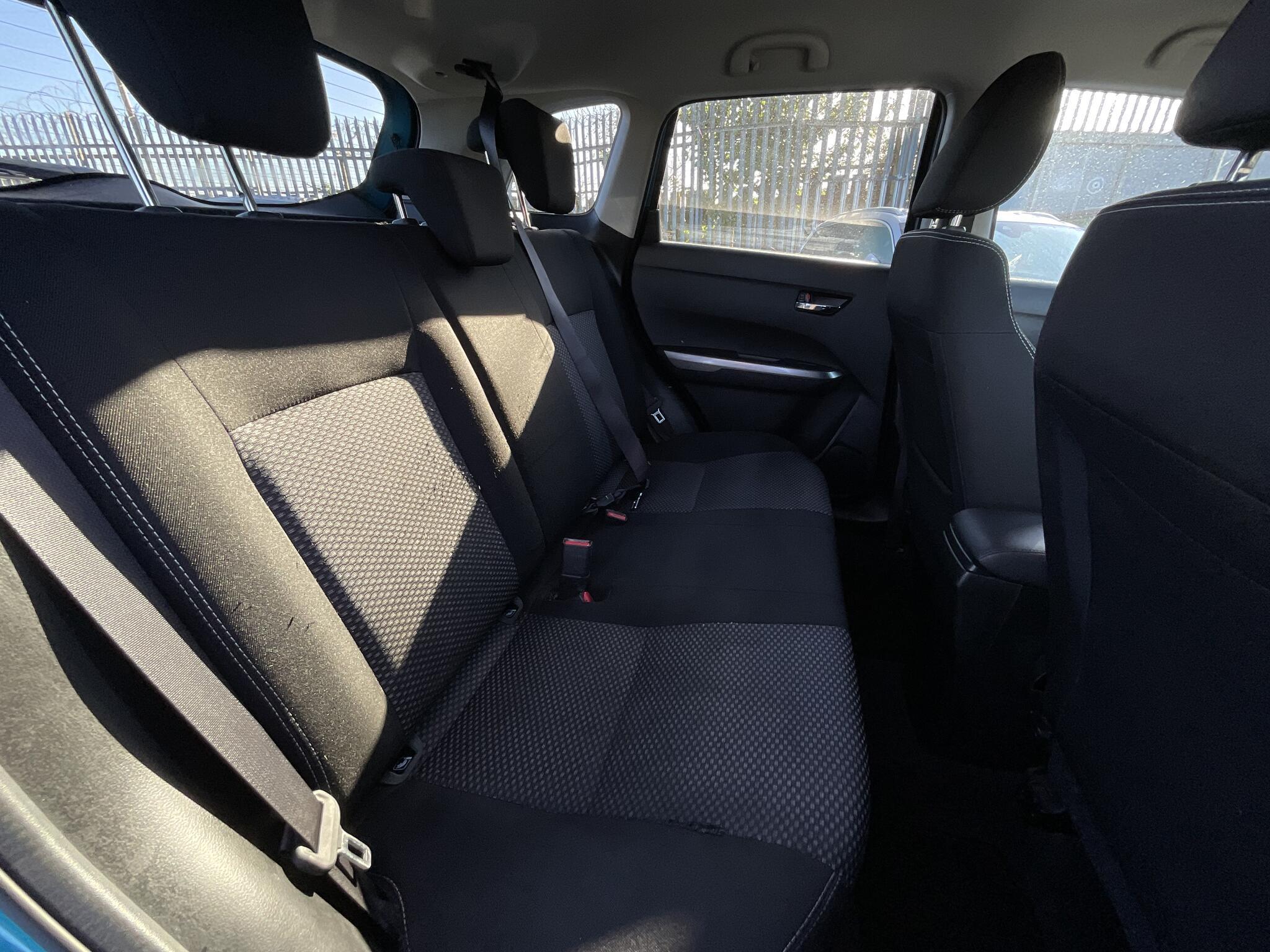 Suzuki Vitara - Image 11