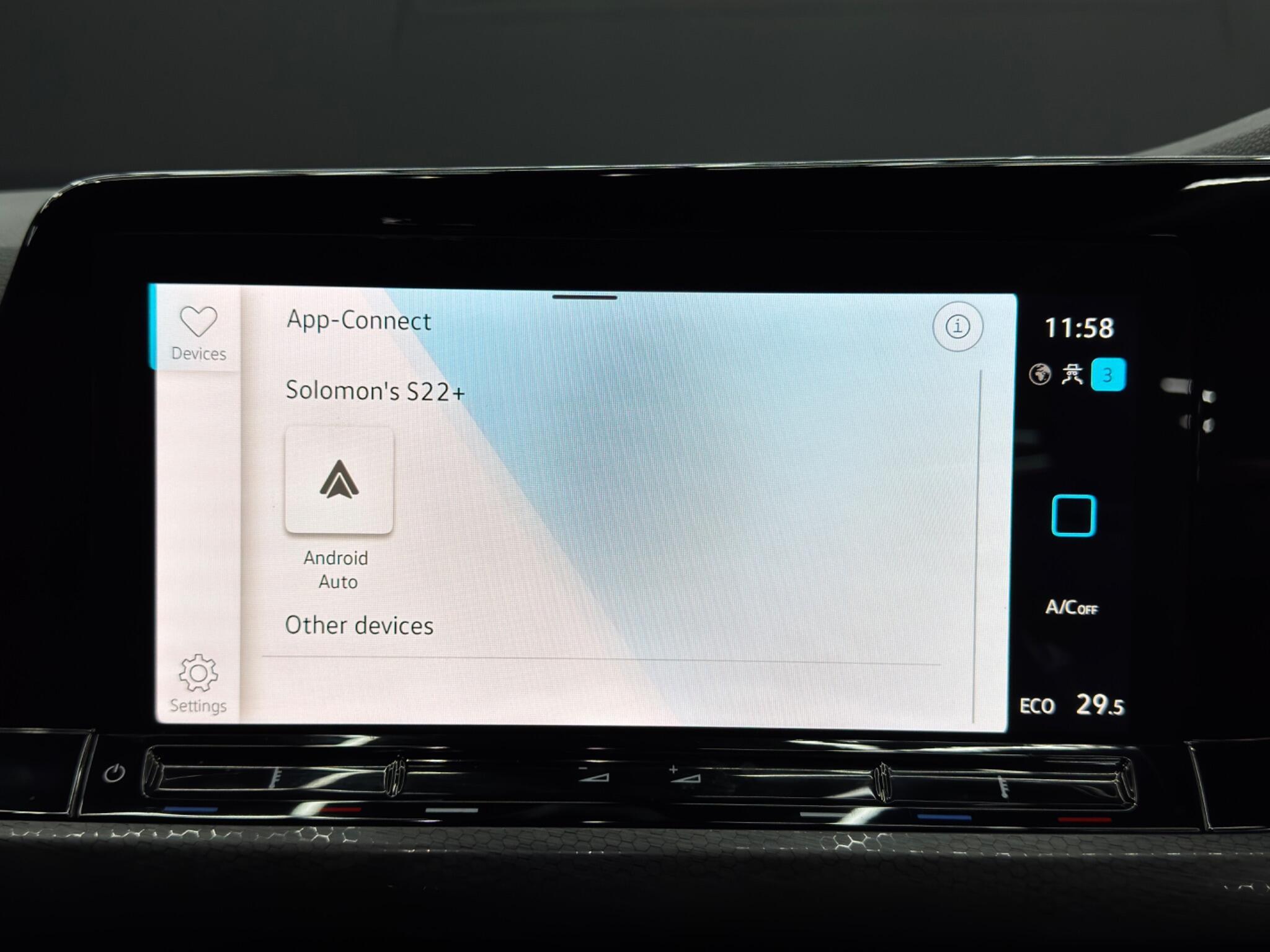 Volkswagen Golf - Image 33