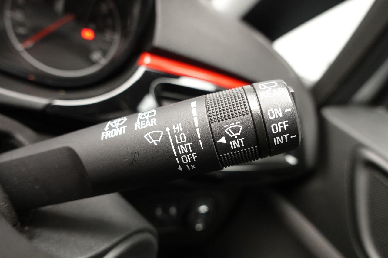 Vauxhall Corsa - Image 33