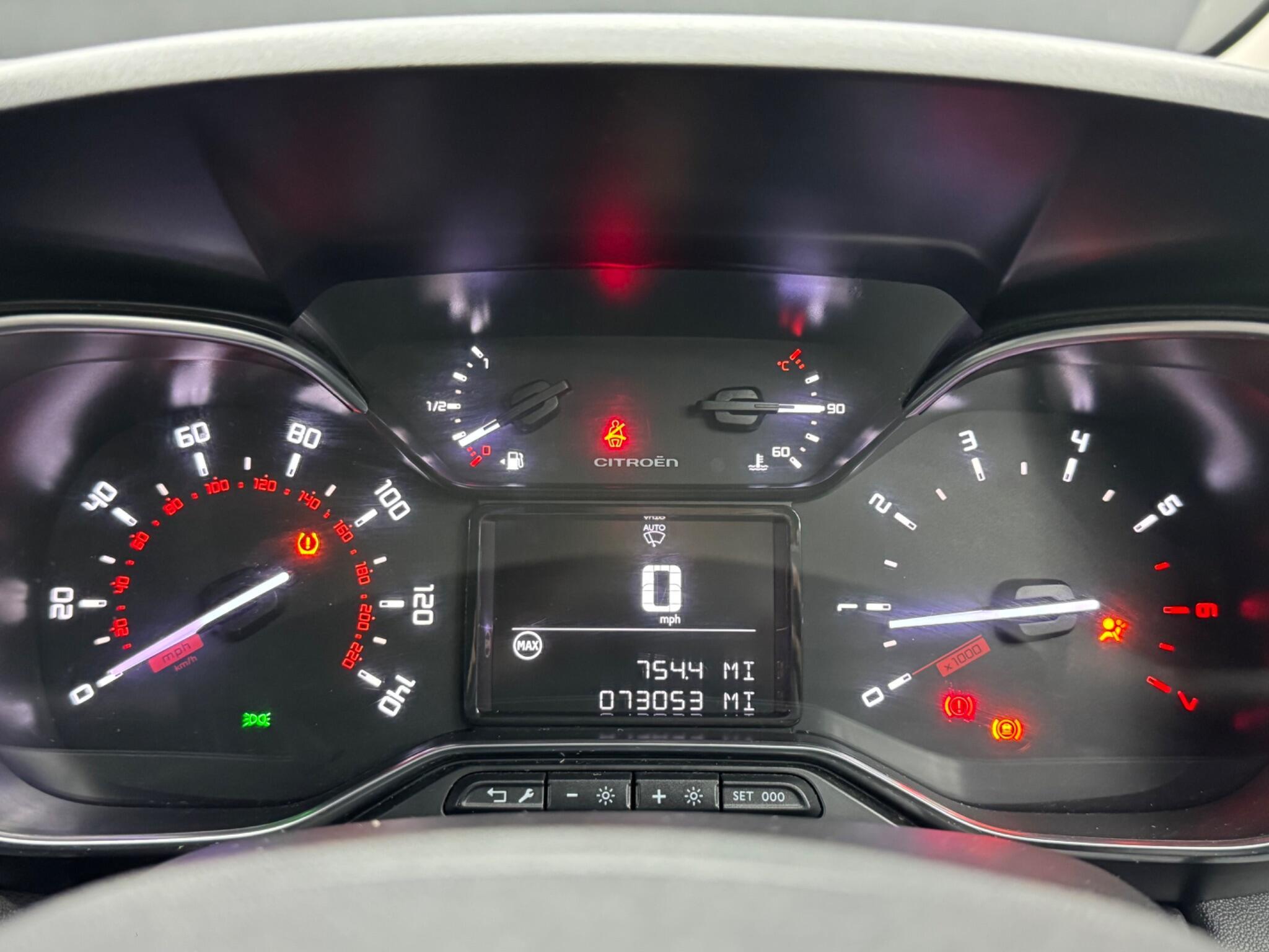 Citroen C3 Aircross - Image 23