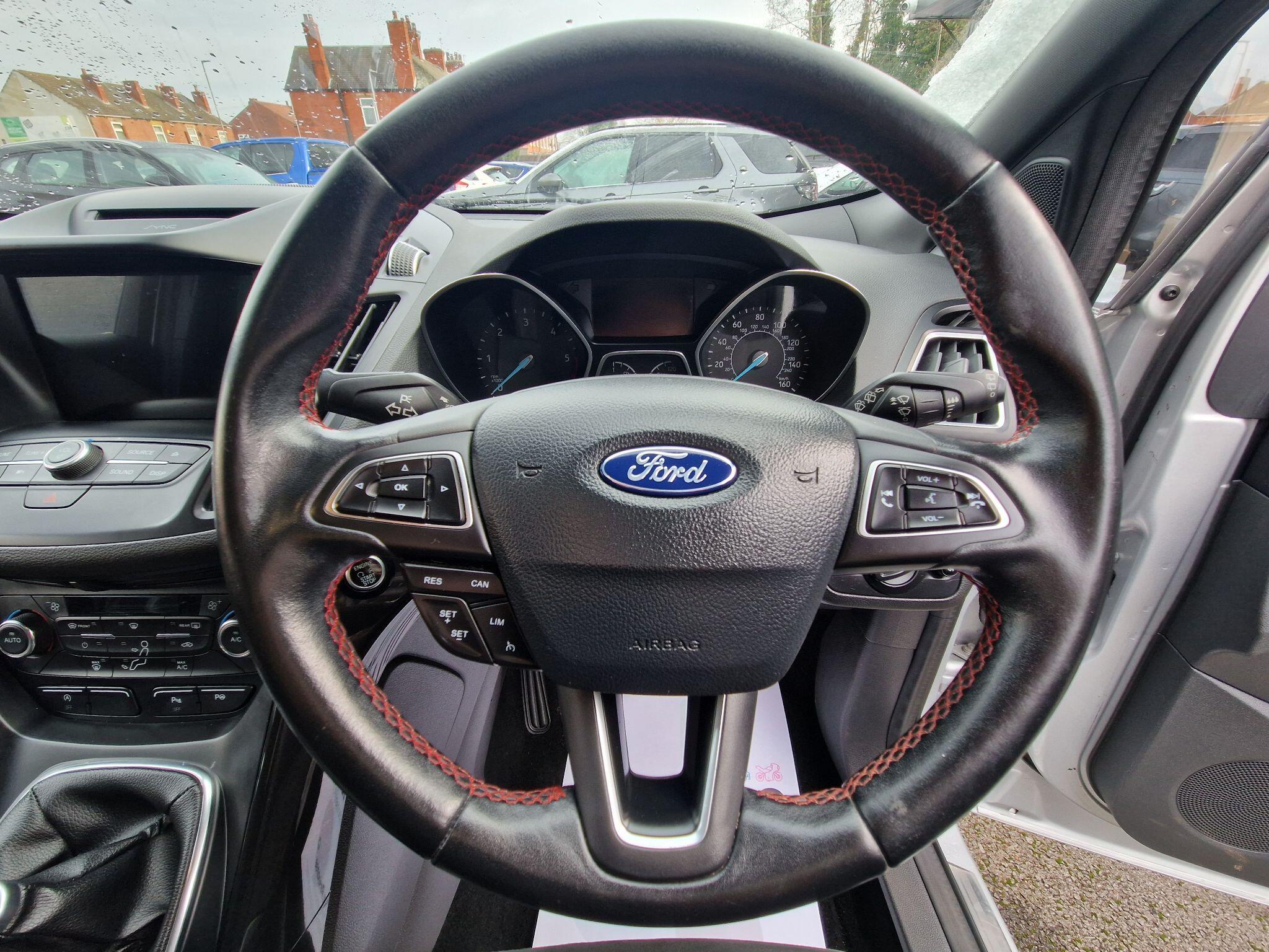 Ford Kuga - Image 44