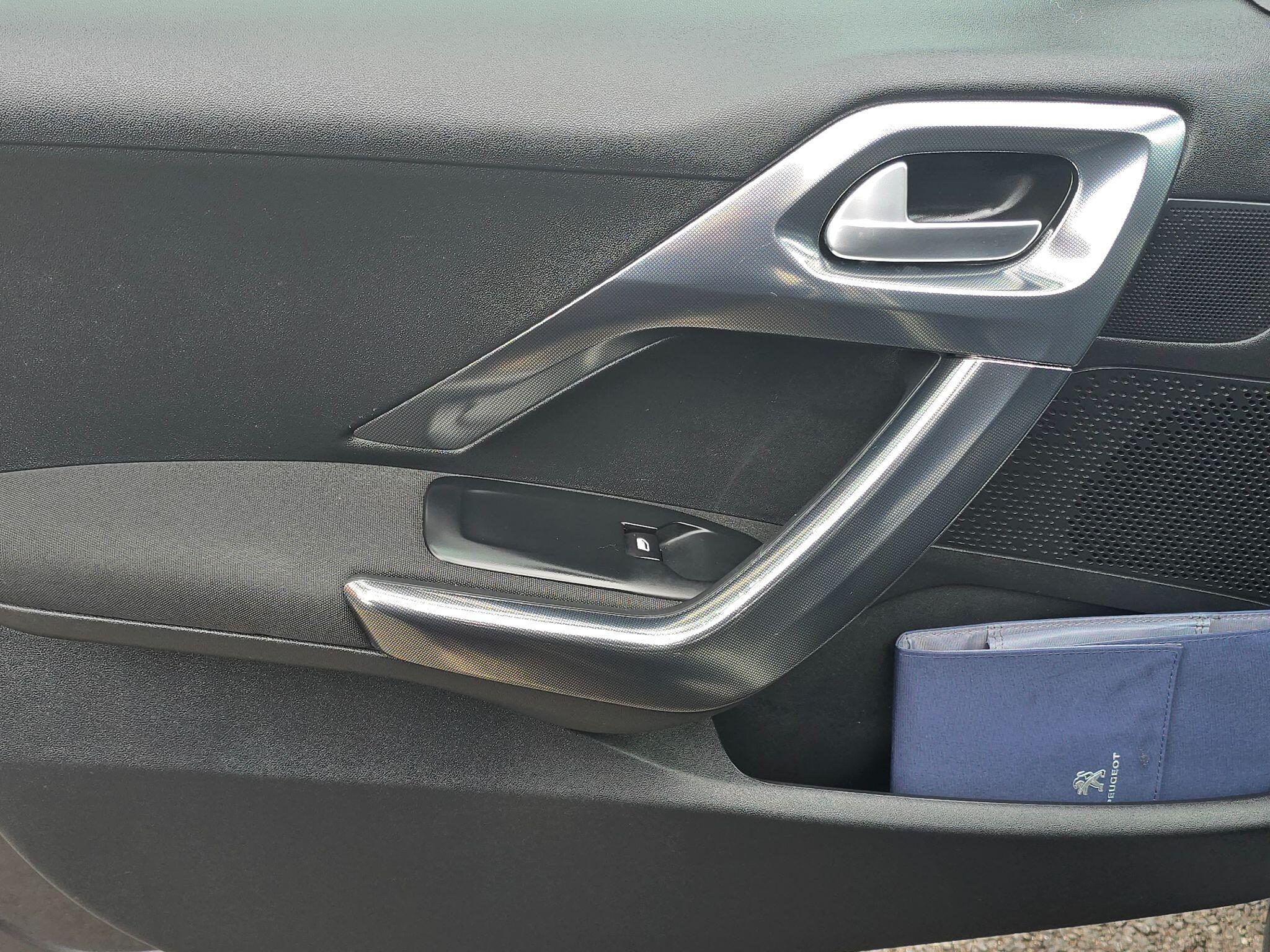 Peugeot 2008 - Image 38