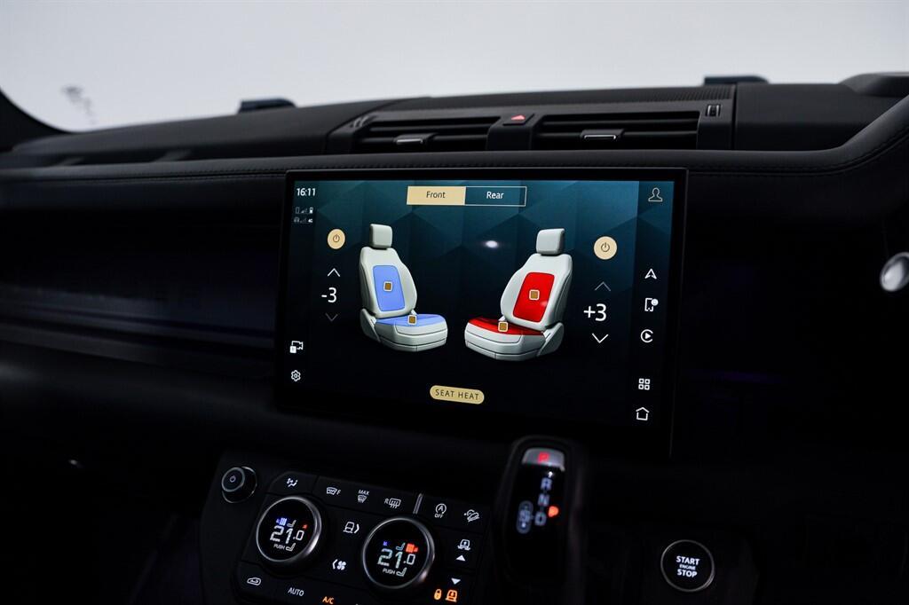 Land Rover Defender 130 - Image 30