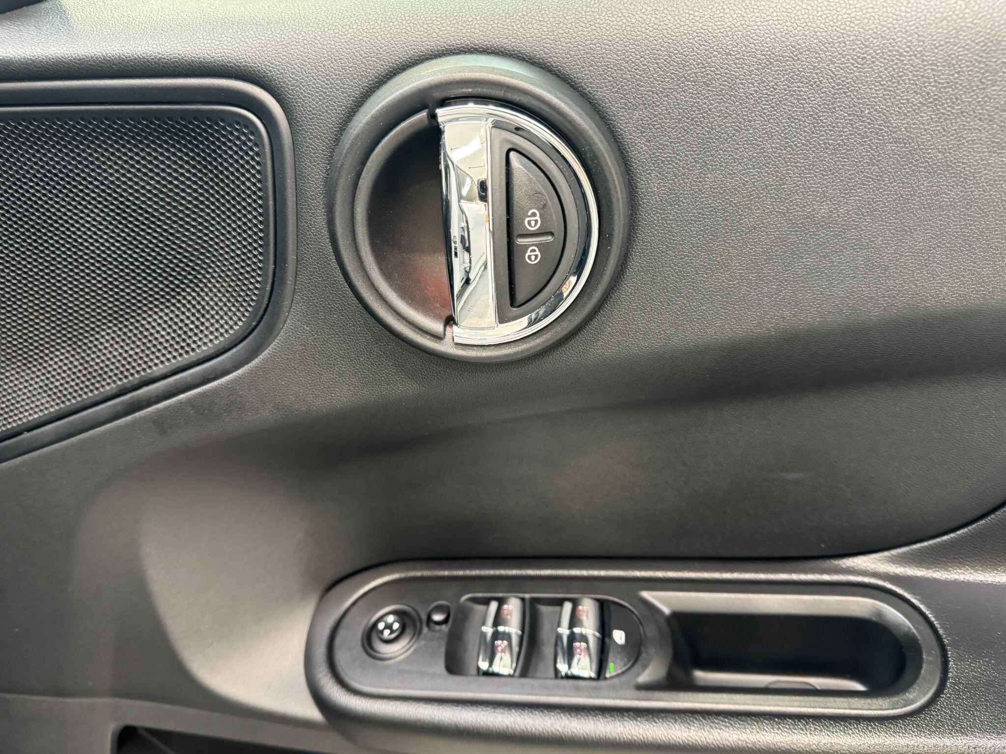 MINI Countryman - Image 64