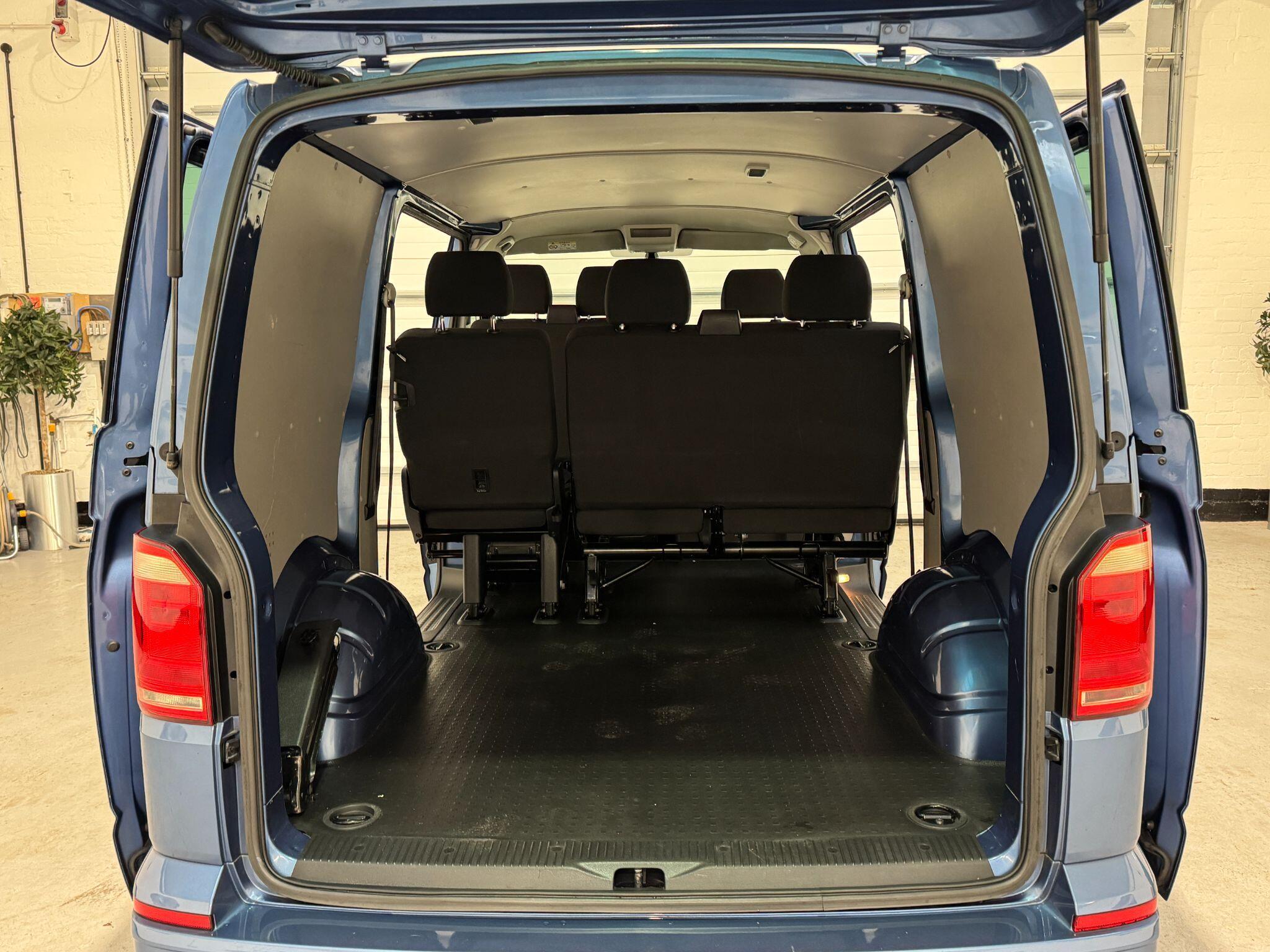 Volkswagen Transporter - Image 49