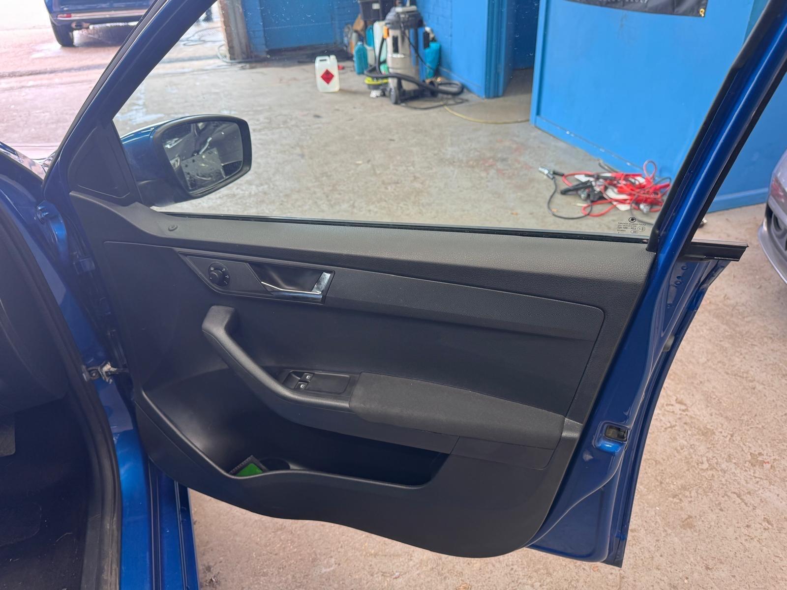 Skoda Fabia - Image 31