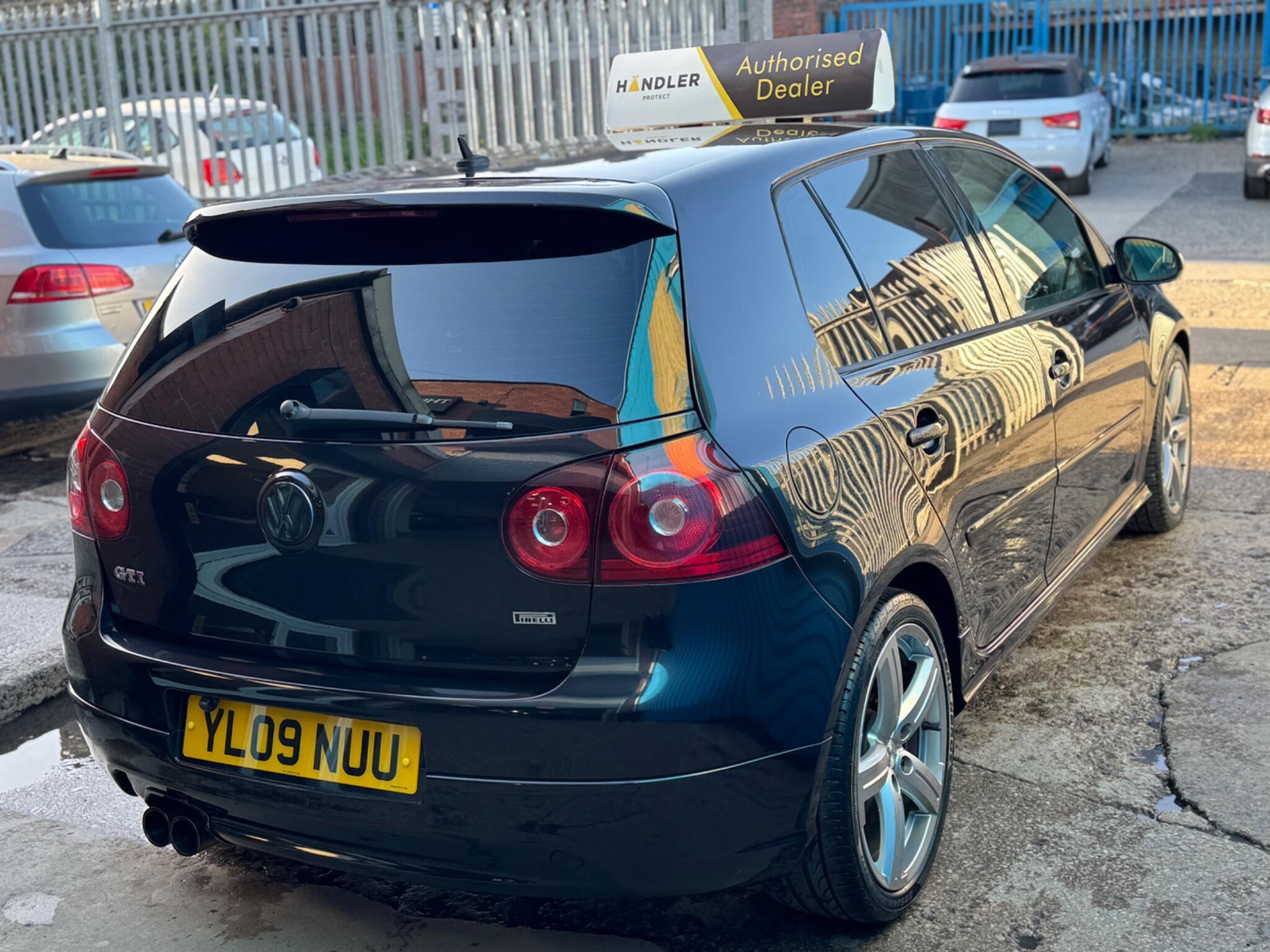Volkswagen Golf - Image 6