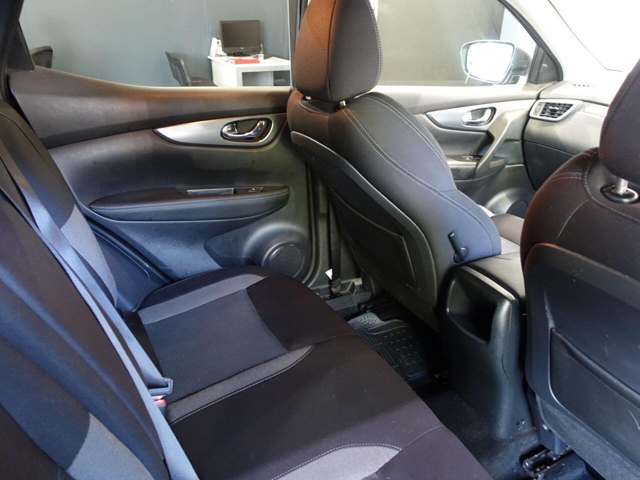 Nissan Qashqai - Image 7