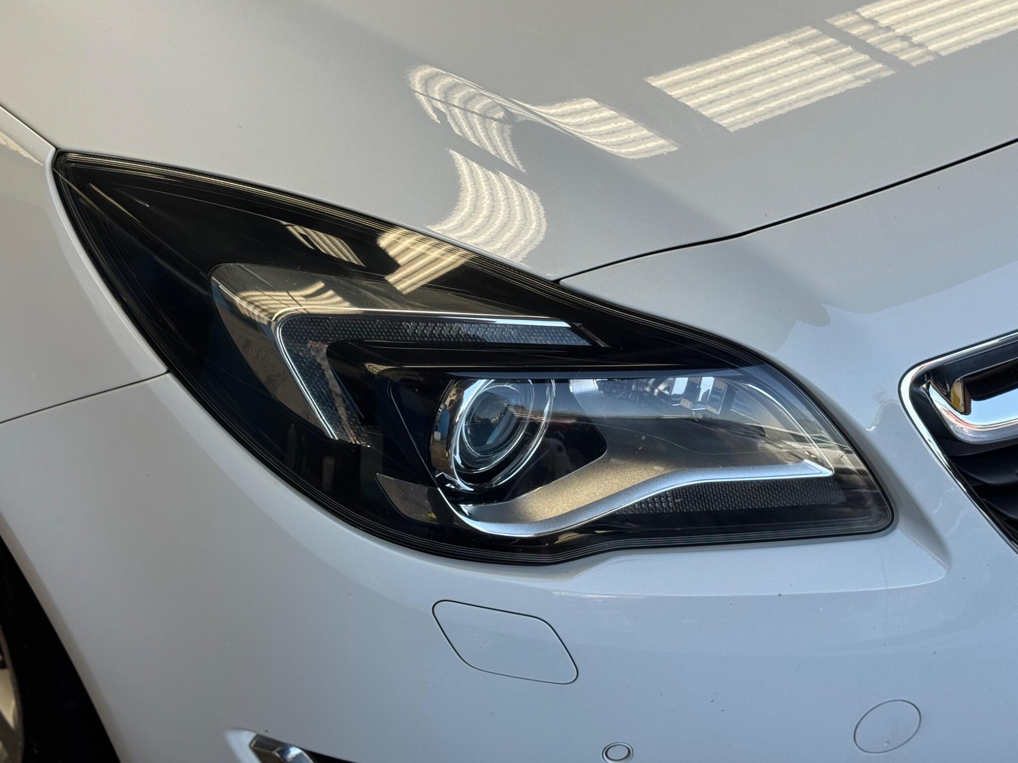 Vauxhall Insignia - Image 44