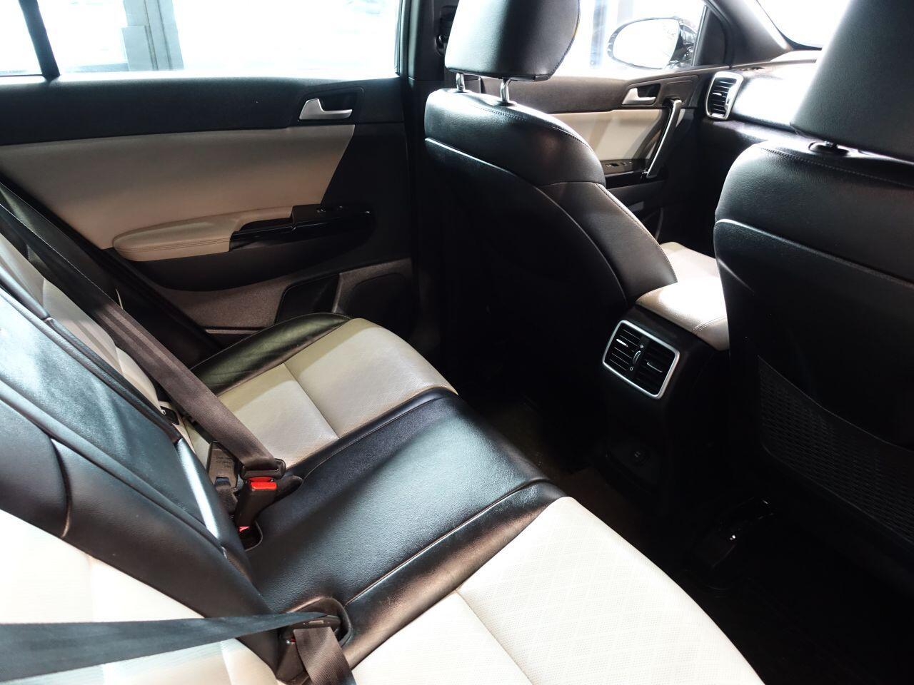 Kia Sportage - Image 28