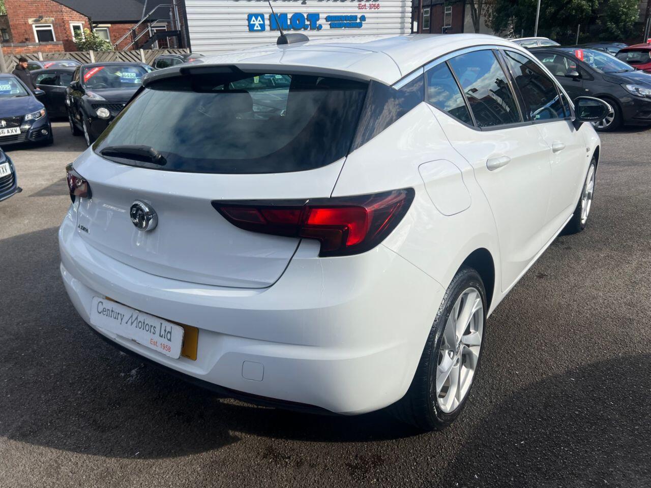 Vauxhall Astra - Image 7
