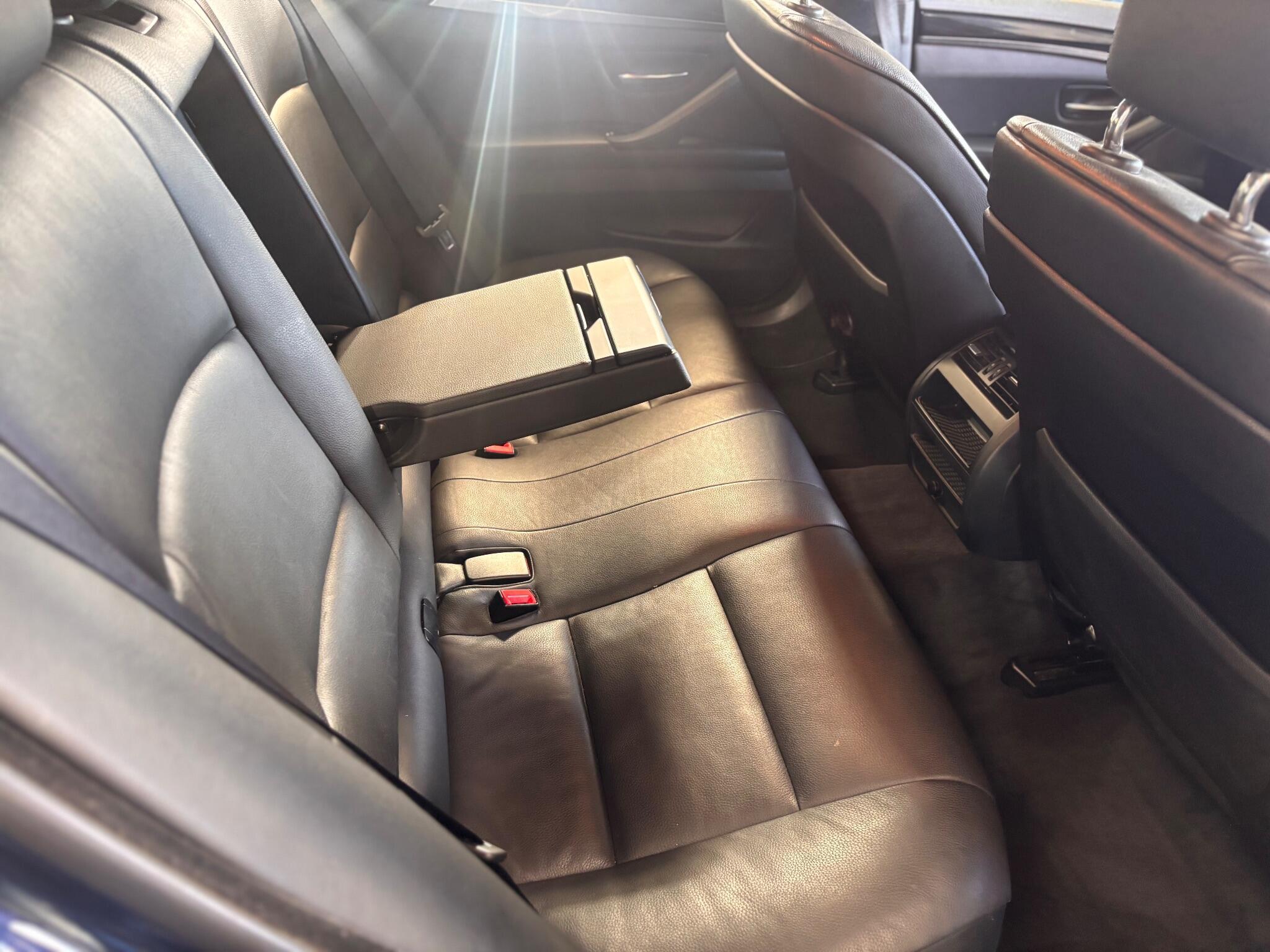 BMW 5 Series - Image 24
