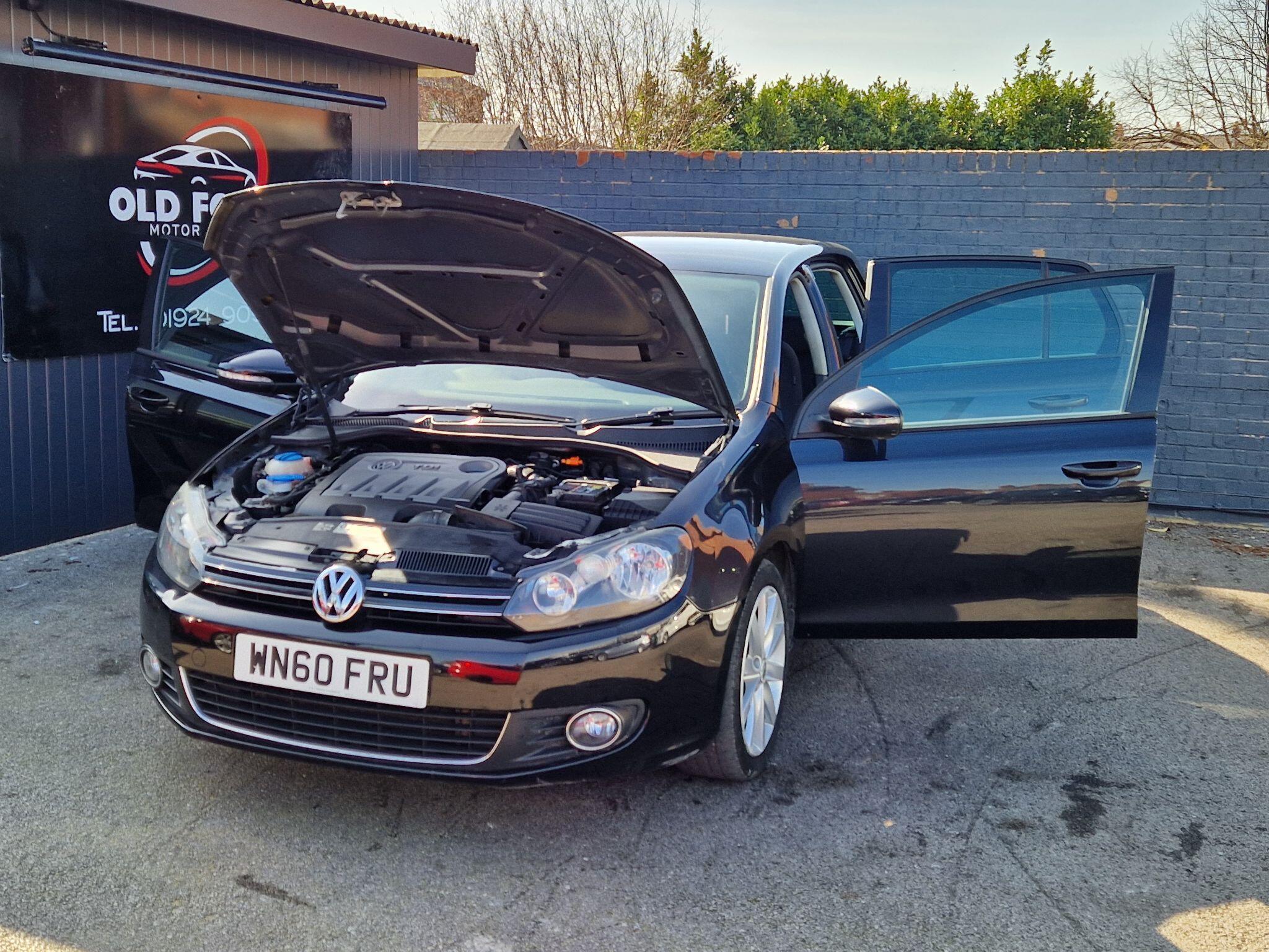 Volkswagen Golf - Image 20