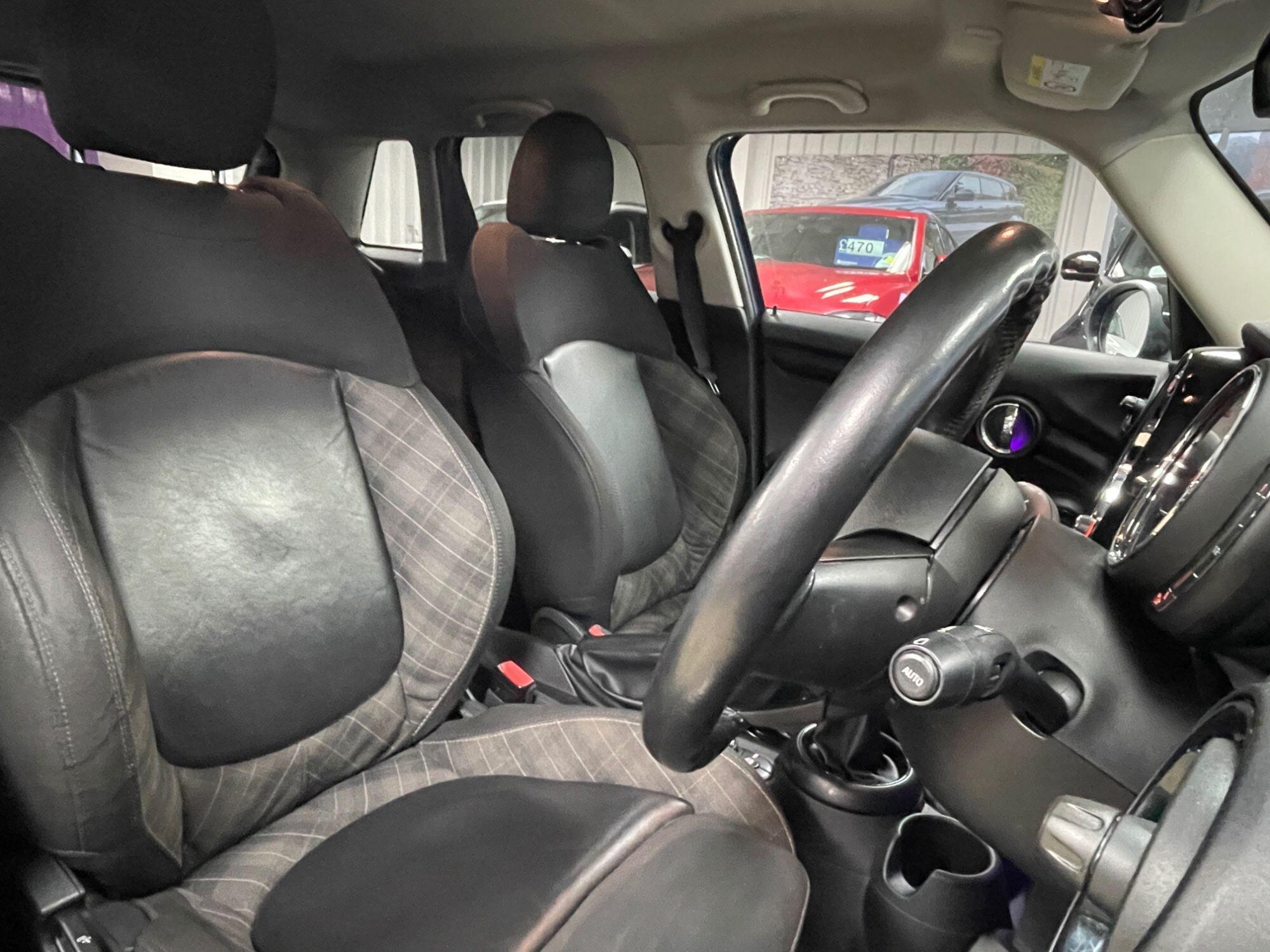 MINI Hatch - Image 26