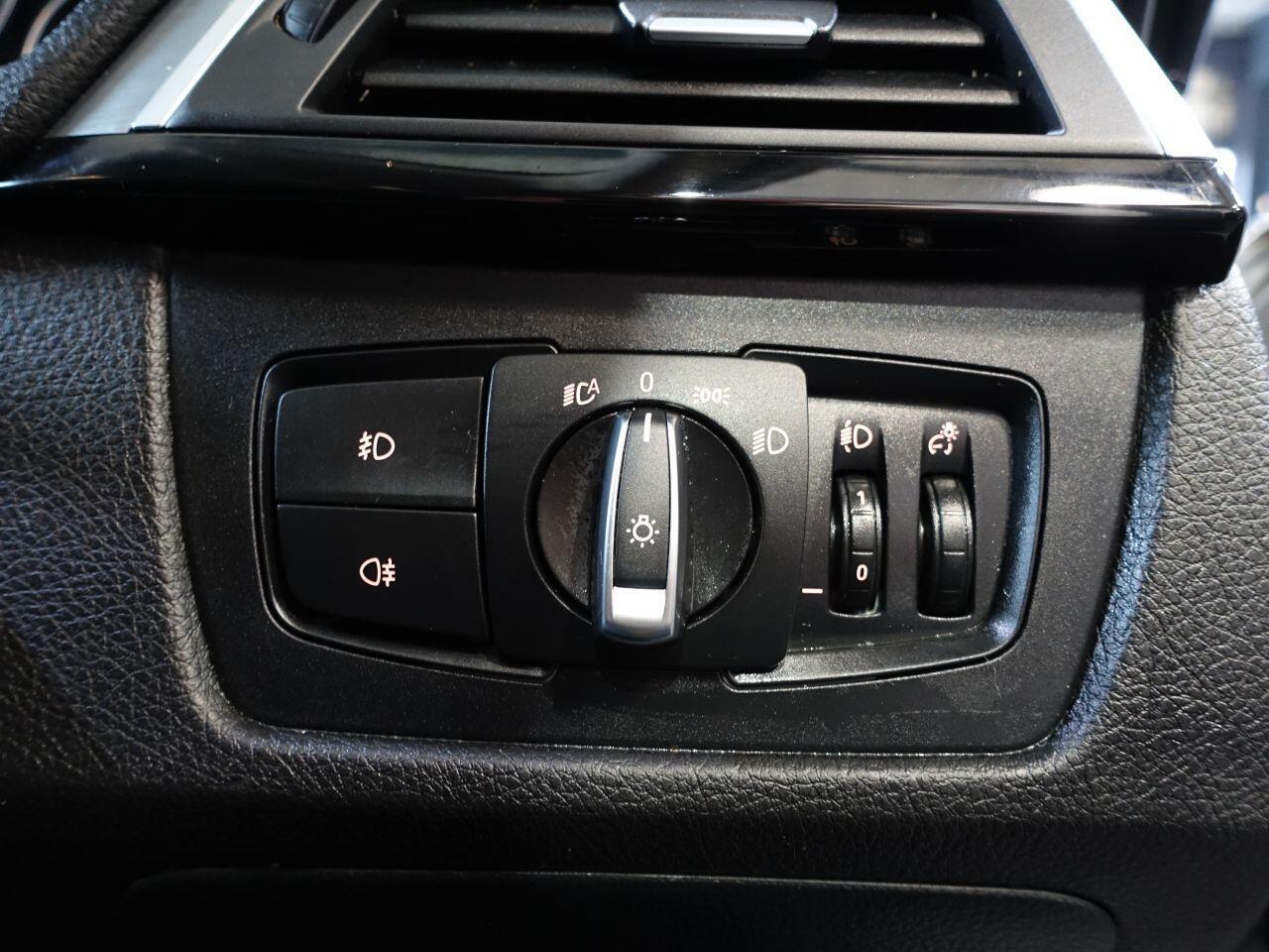 BMW 3 Series - Image 30