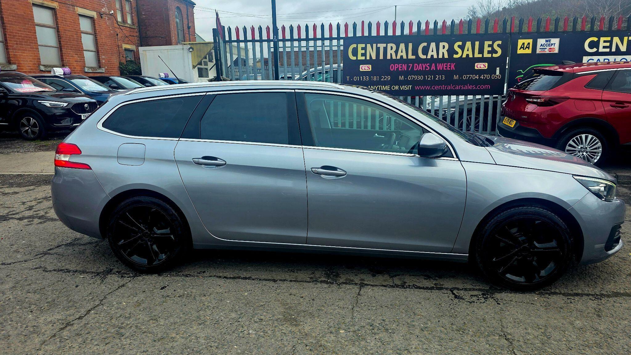 Peugeot 308 SW - Image 6