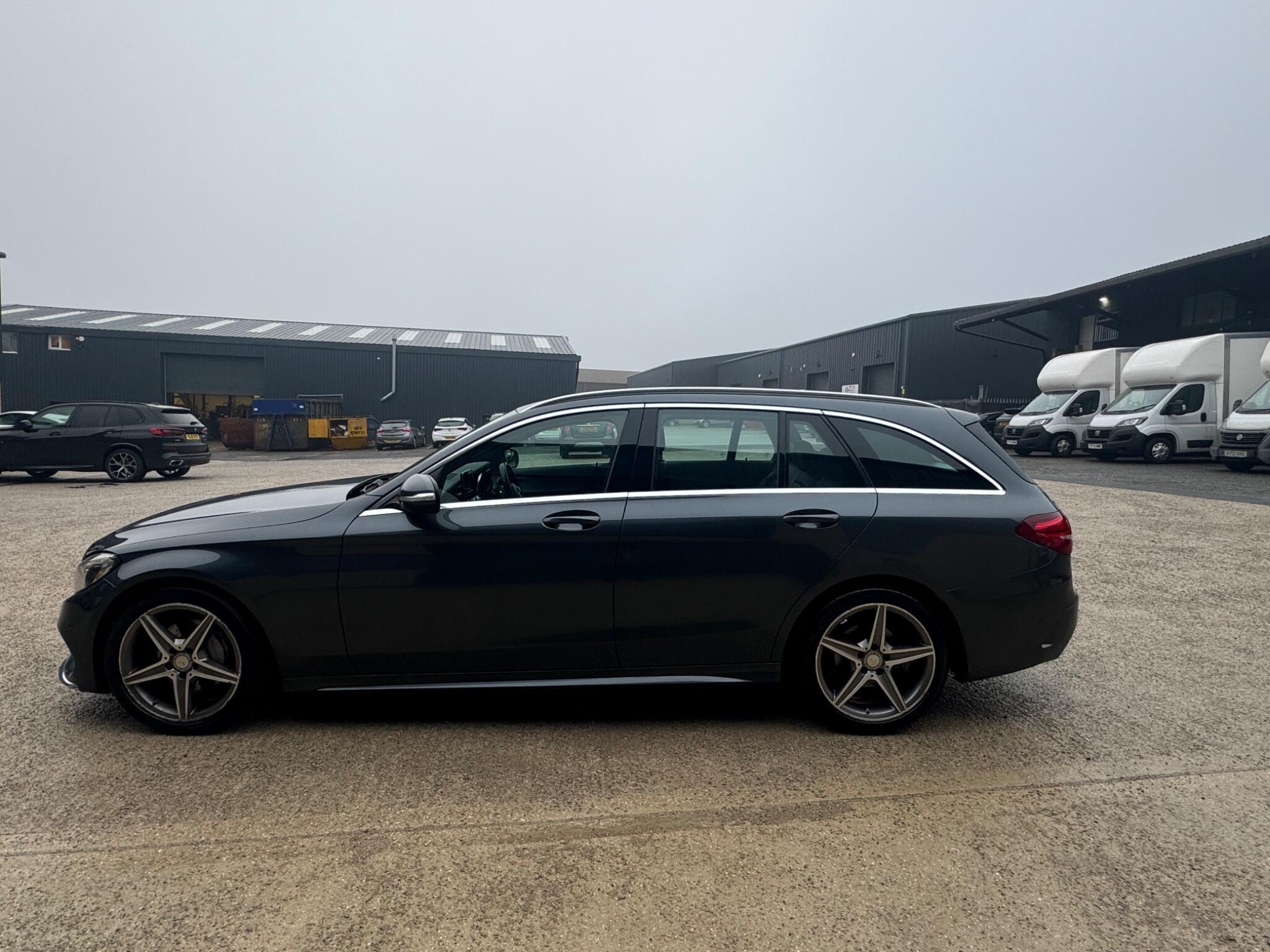 Mercedes C Class - Image 11