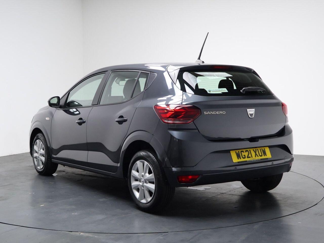 Dacia Sandero - Image 9